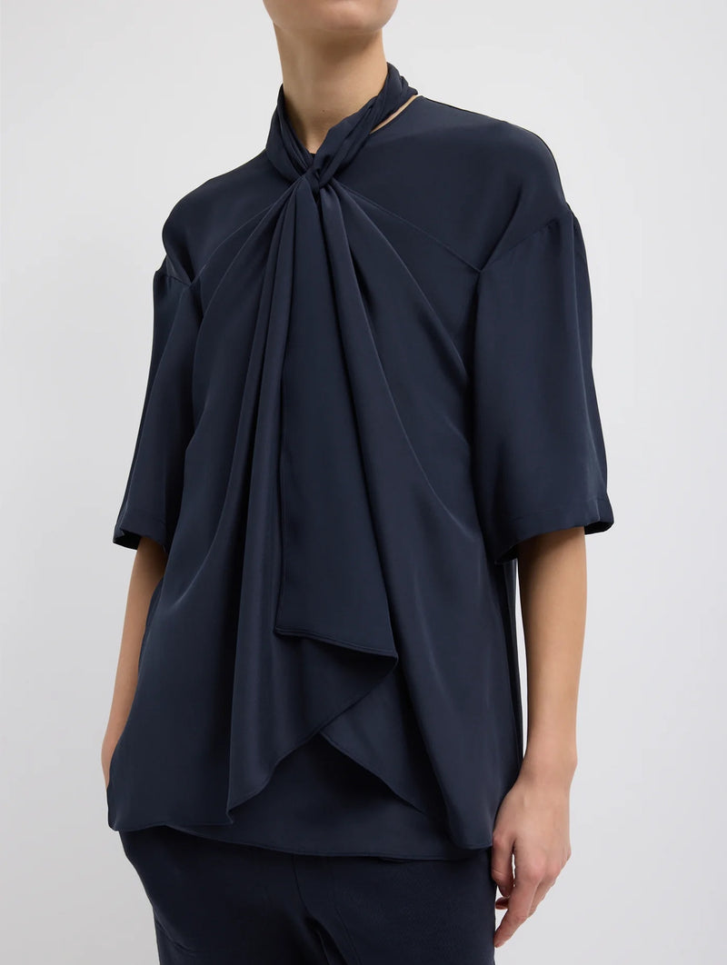 4 Ply Silk Tie Front Top in Navy