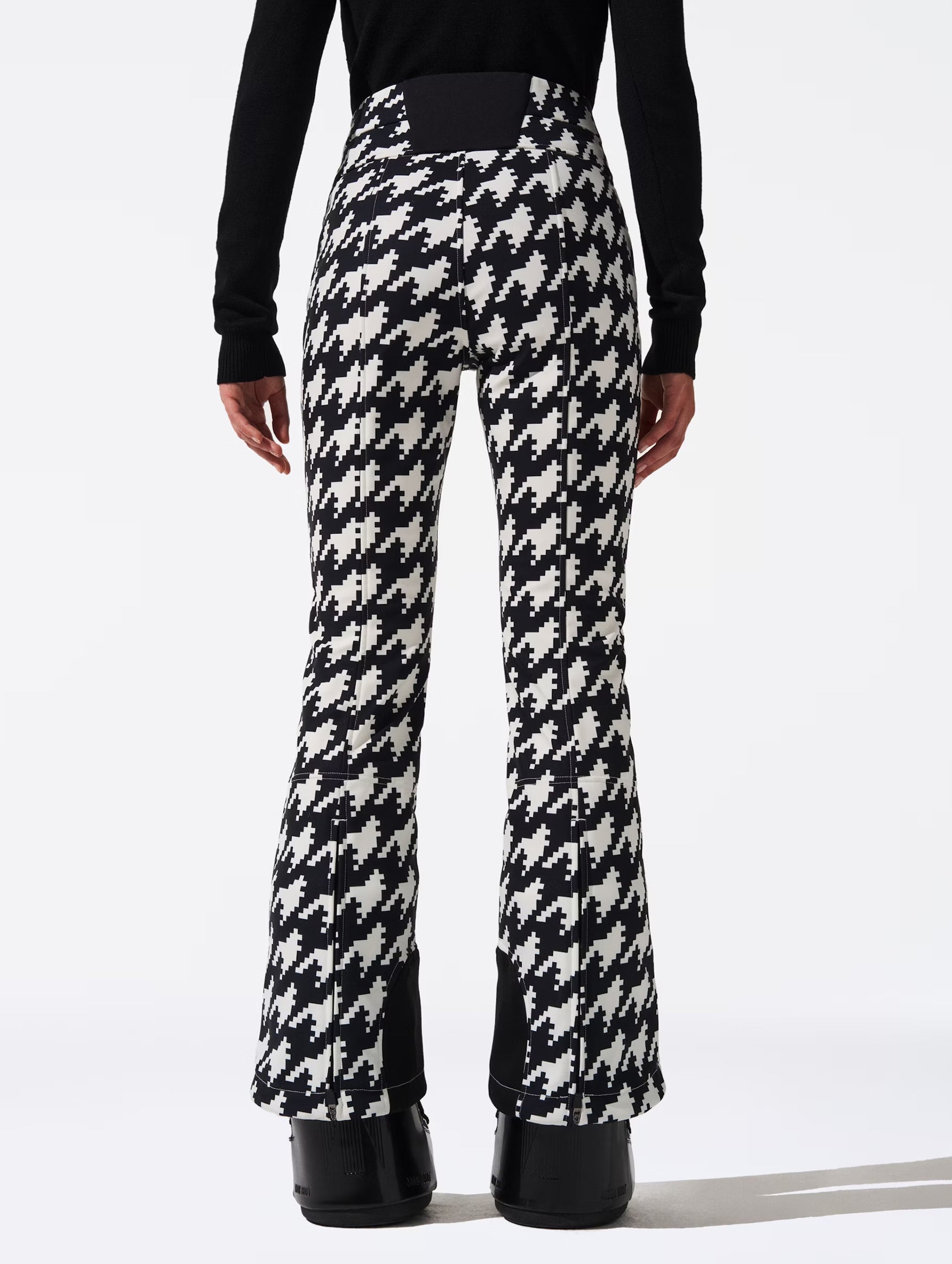 Aurora High-Waist Flare Ski Pants in Houndstooth