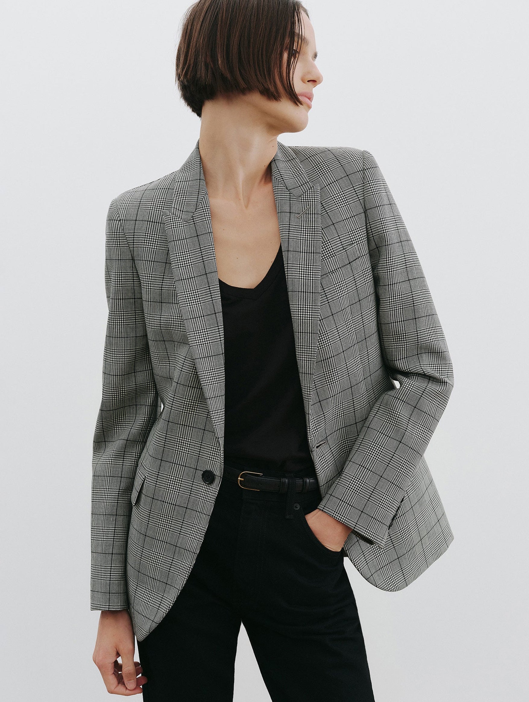 Anabel Wool Tailored Blazer in Black Plaid