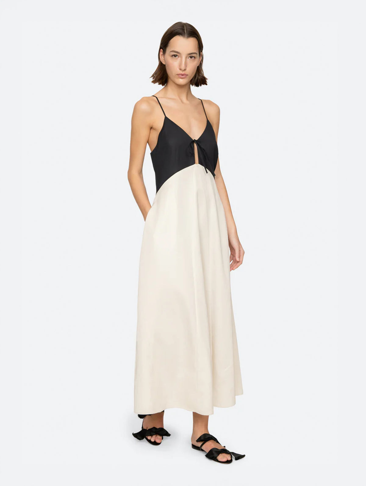 Angelina Maxi Dress in Black/White Multi