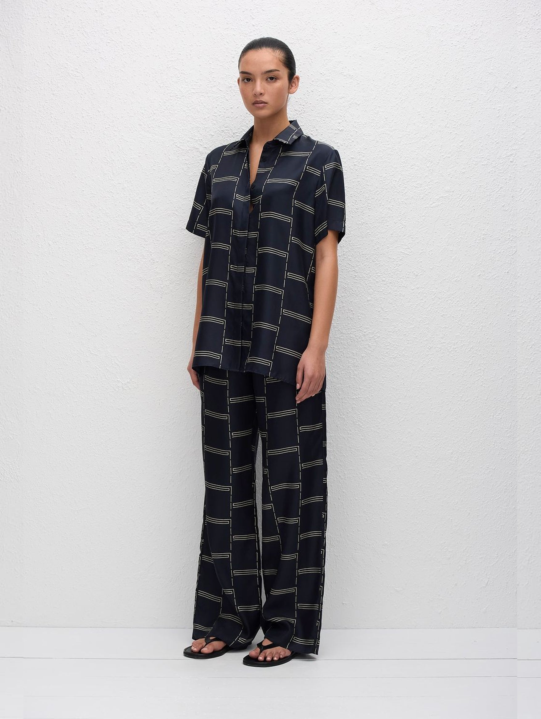 Twill Short Sleeve Shirt in Bamboo