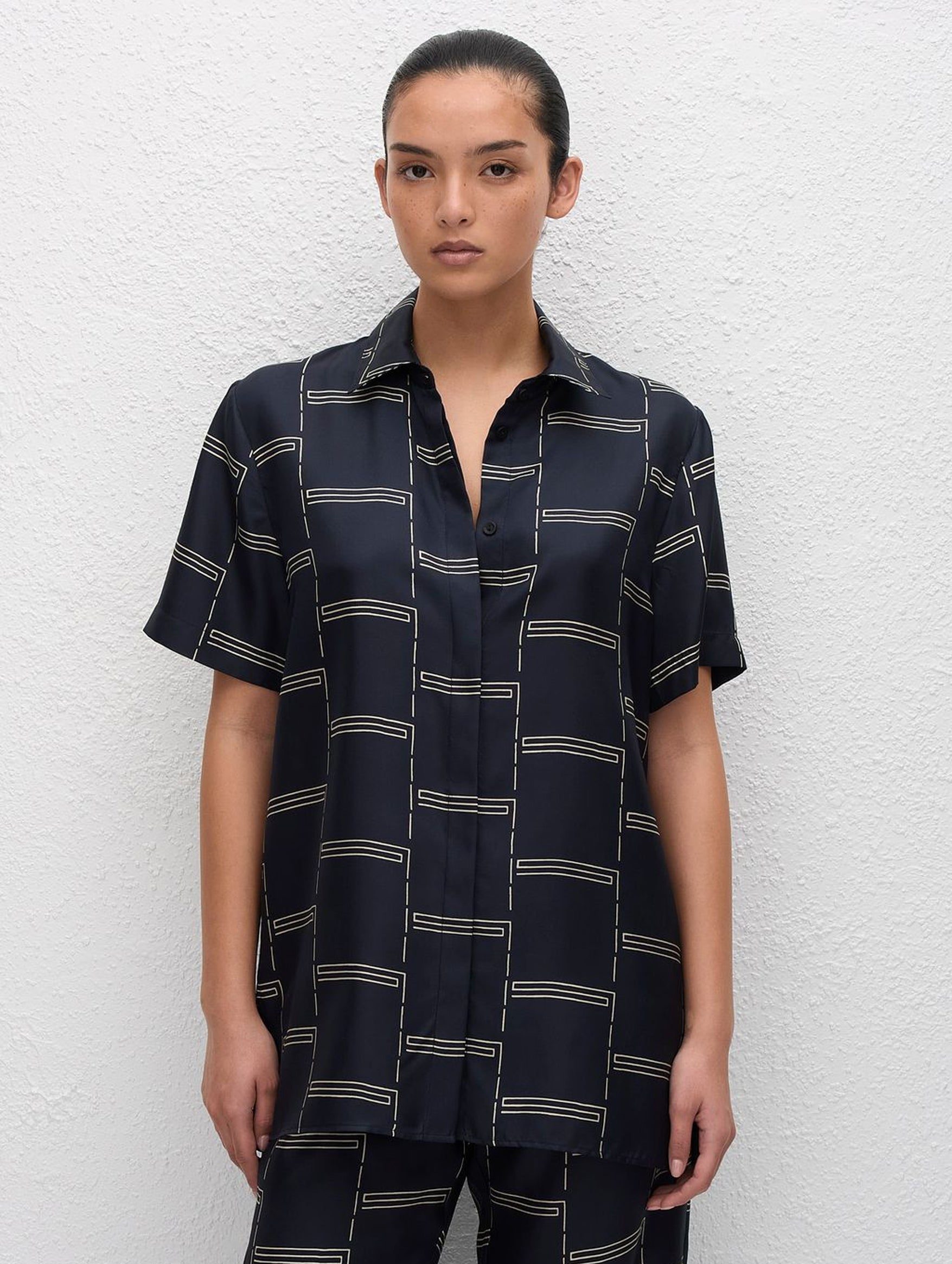Twill Short Sleeve Shirt in Bamboo