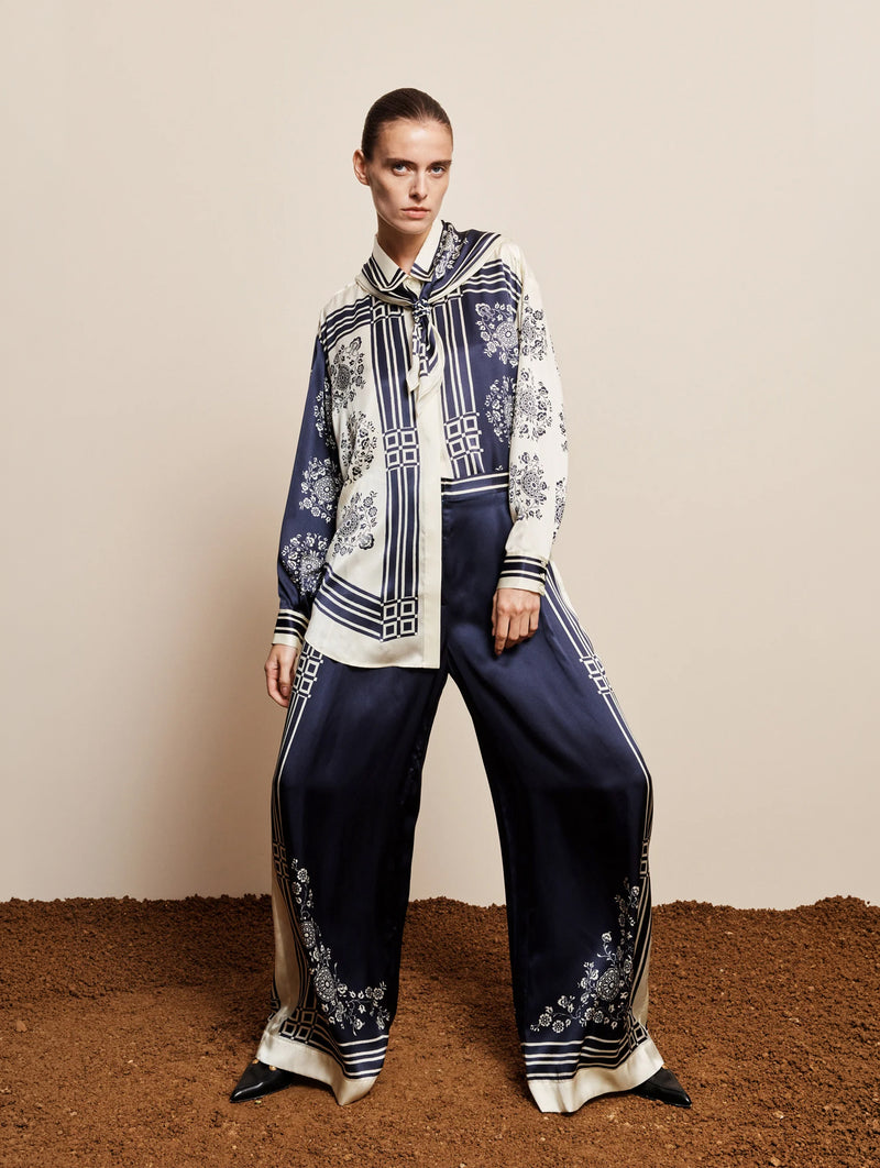 Banderra Silk Pant in Ink