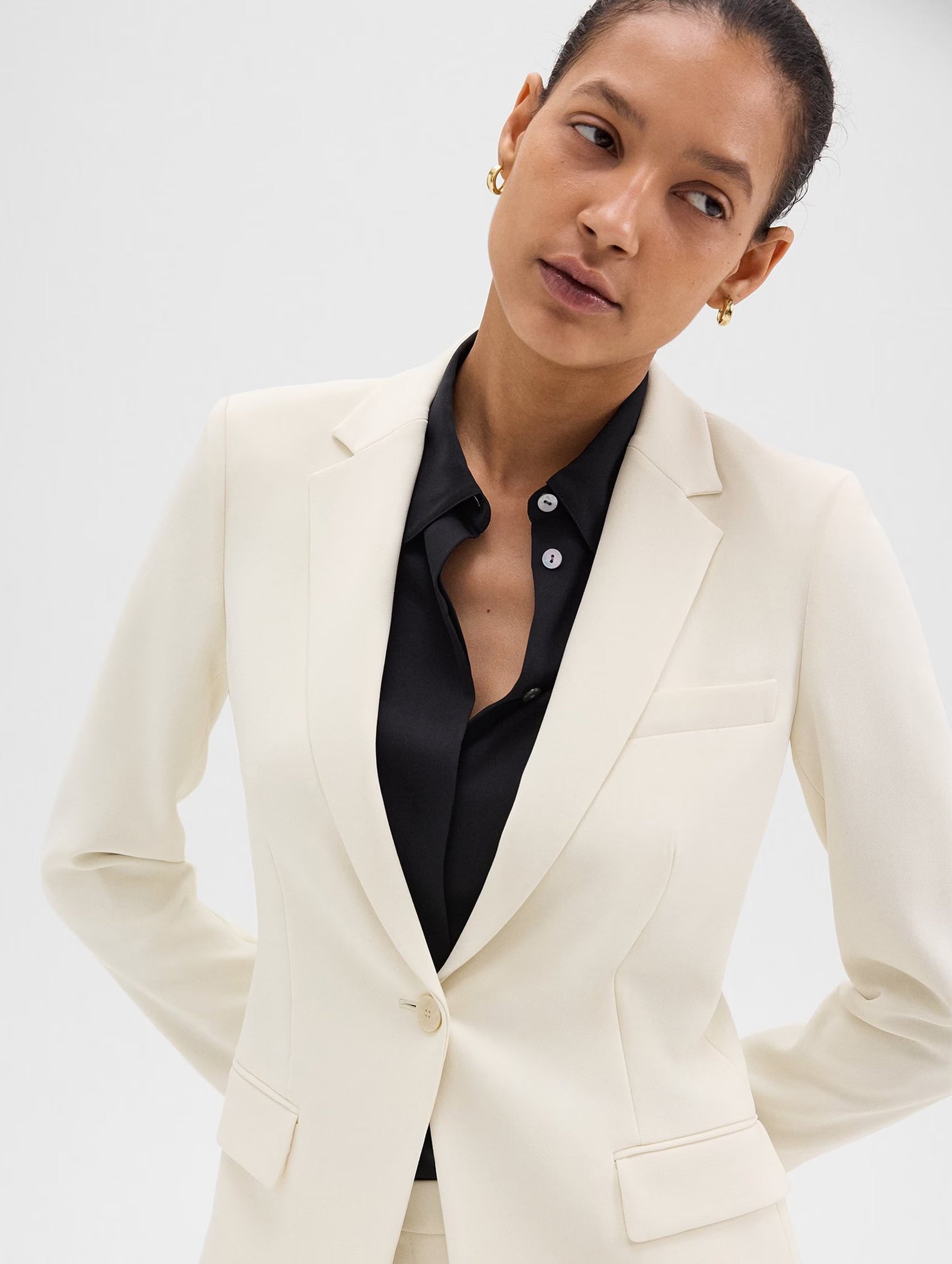 Staple Blazer in Rice