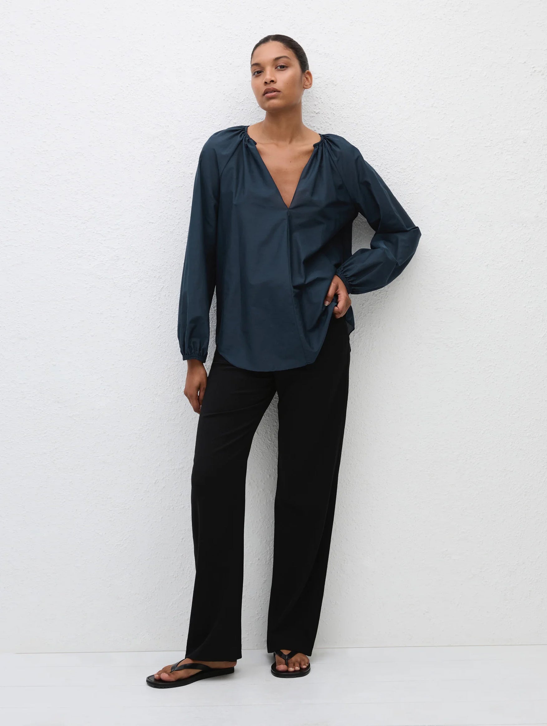 Voluminous Blouse in Midnight