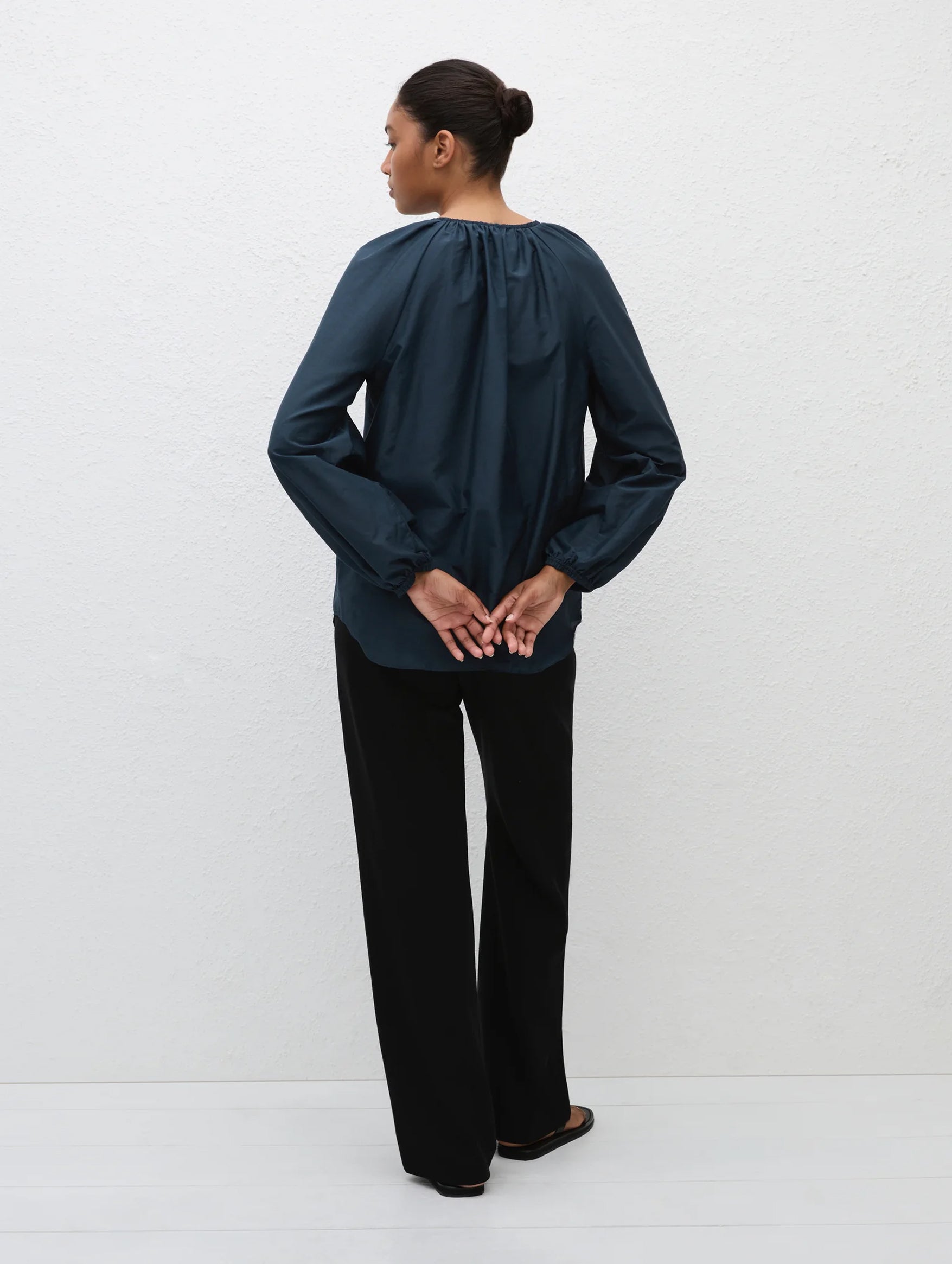 Voluminous Blouse in Midnight