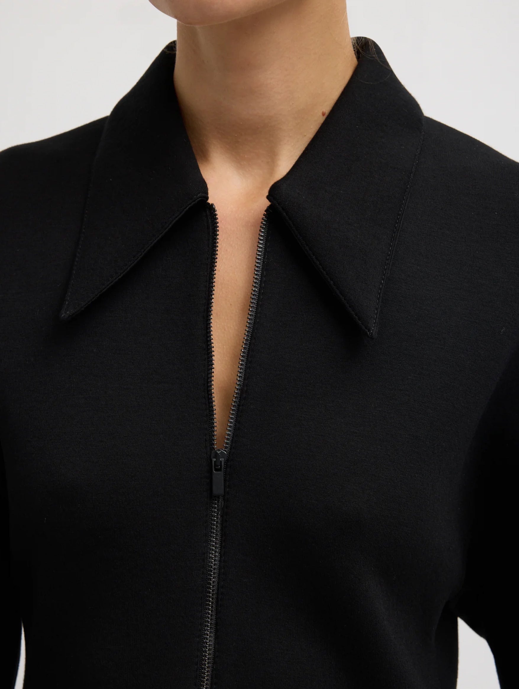 Bonded Viscose Zip Front Short Sleeve Slim Tunic in Black