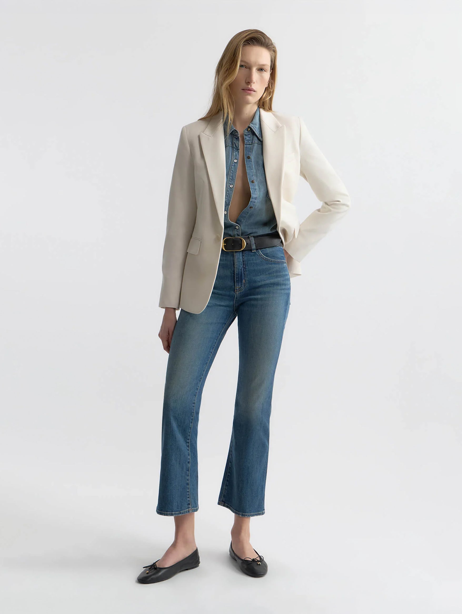 Boot Cut Jean in Classic Wash