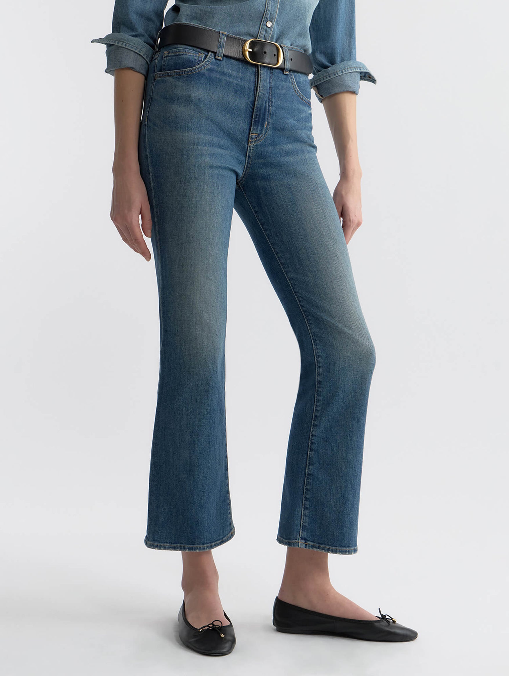 Boot Cut Jean in Classic Wash