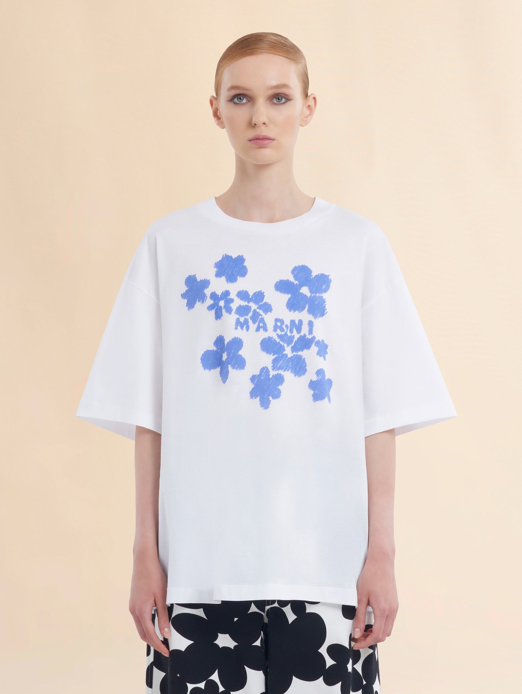 Boxy Daisy Garden T-shirt in White