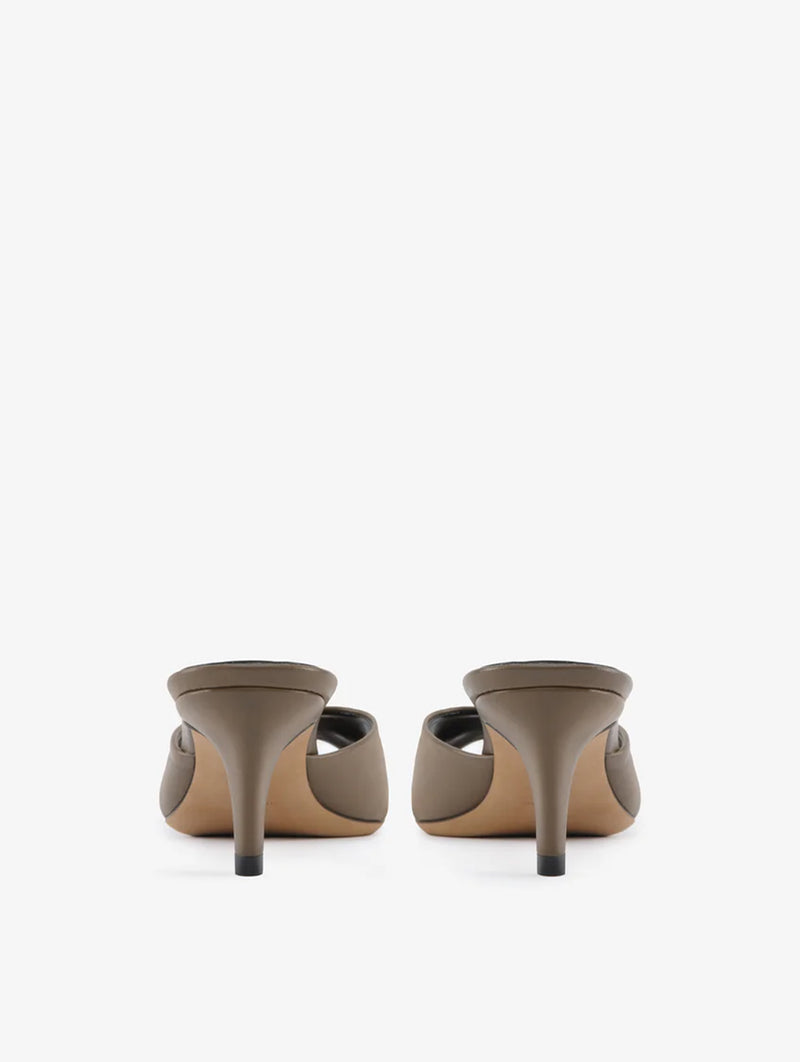 Cave Mule in Clay Brown Leather