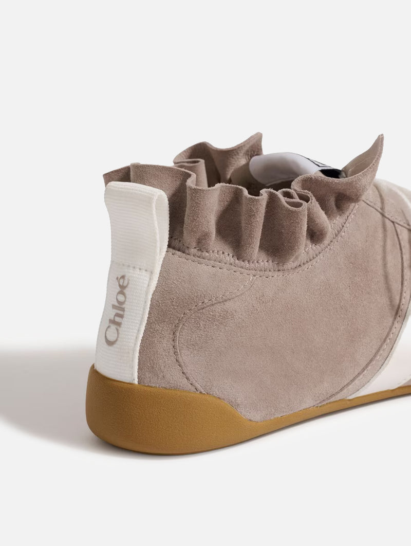 Chloé Kick Sneaker in Taupe Grey