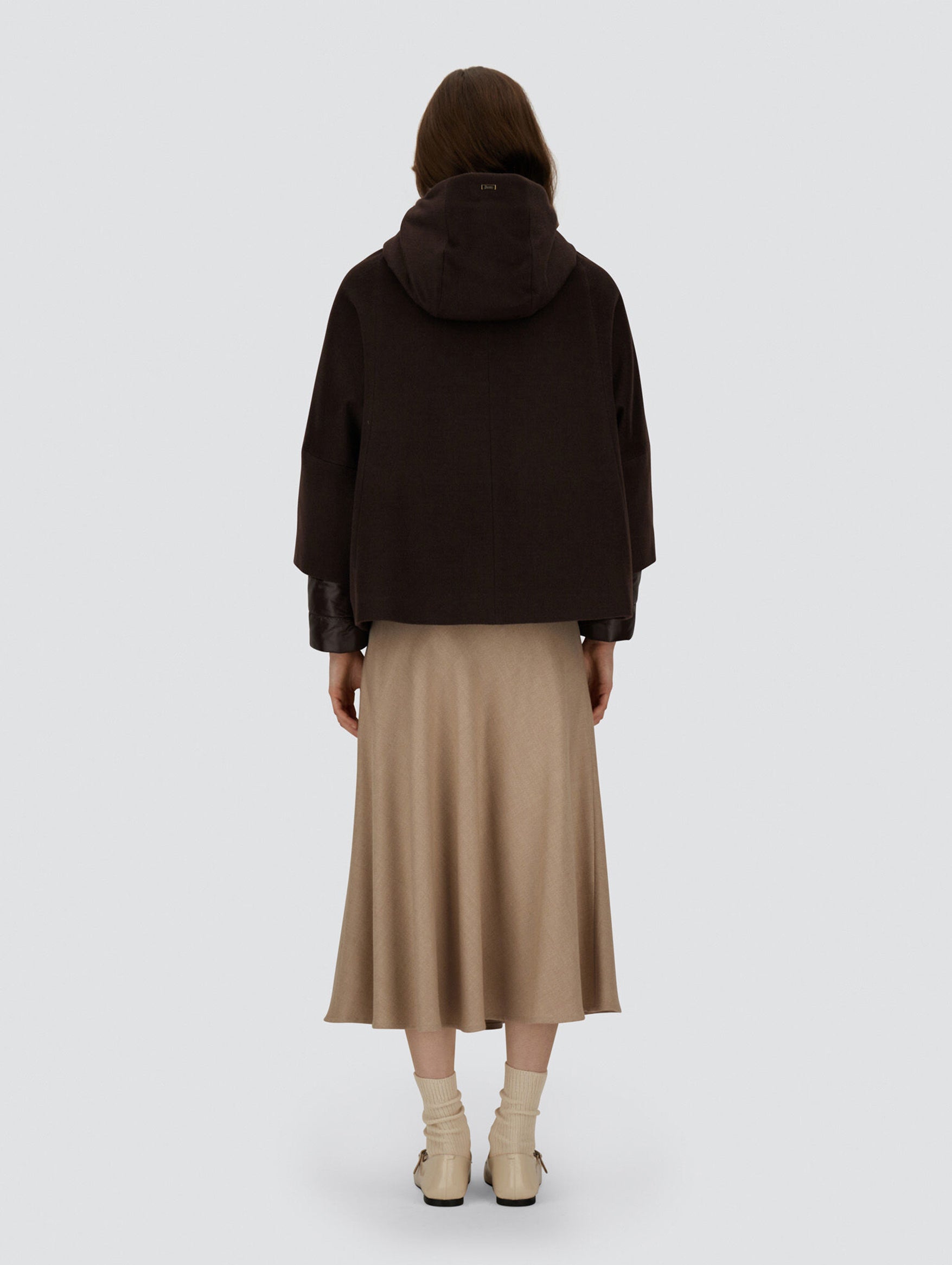 Cape in Cashmere and Nylon Ultralight in Dark Chocolate