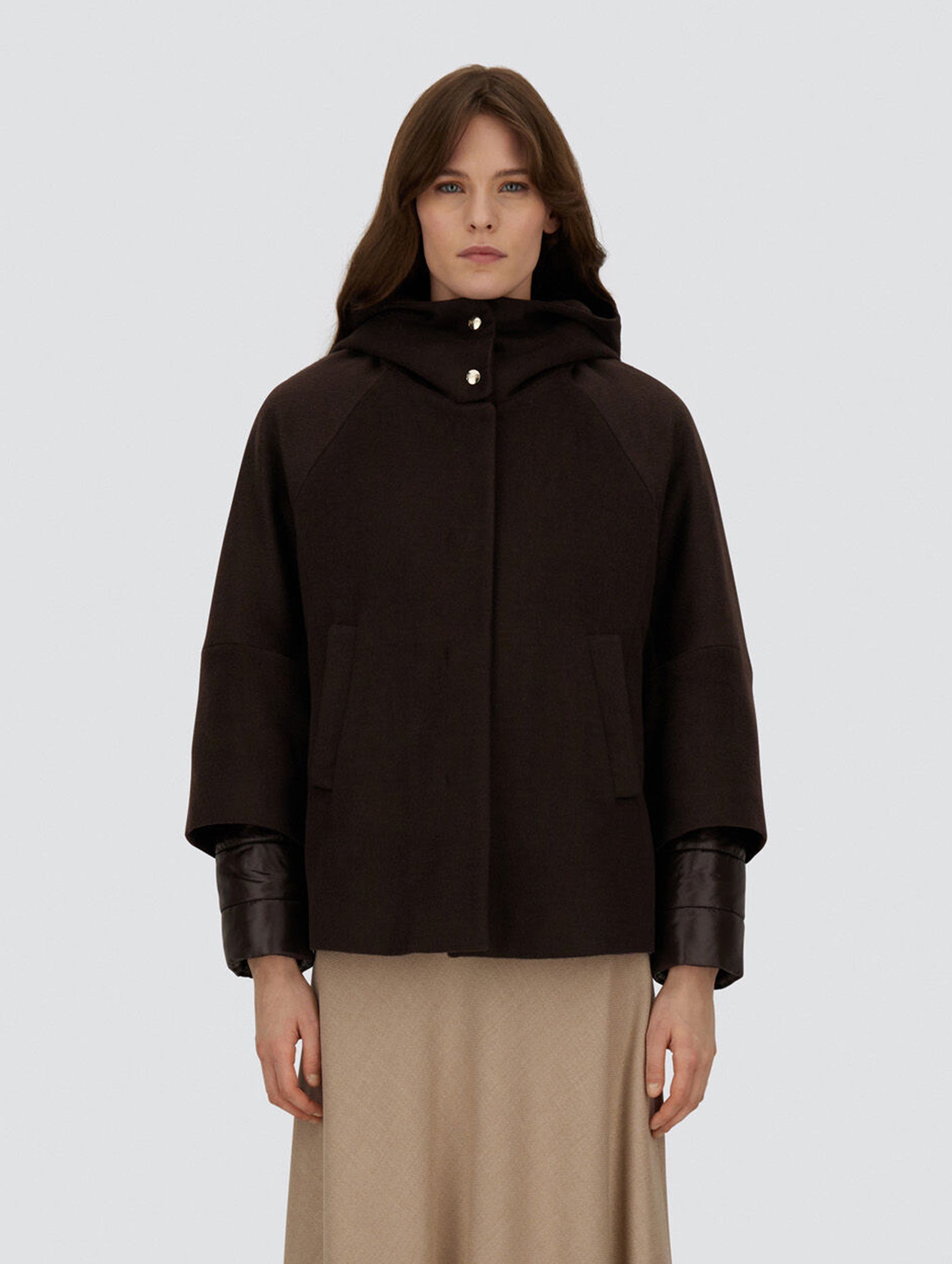 Cape in Cashmere and Nylon Ultralight in Dark Chocolate