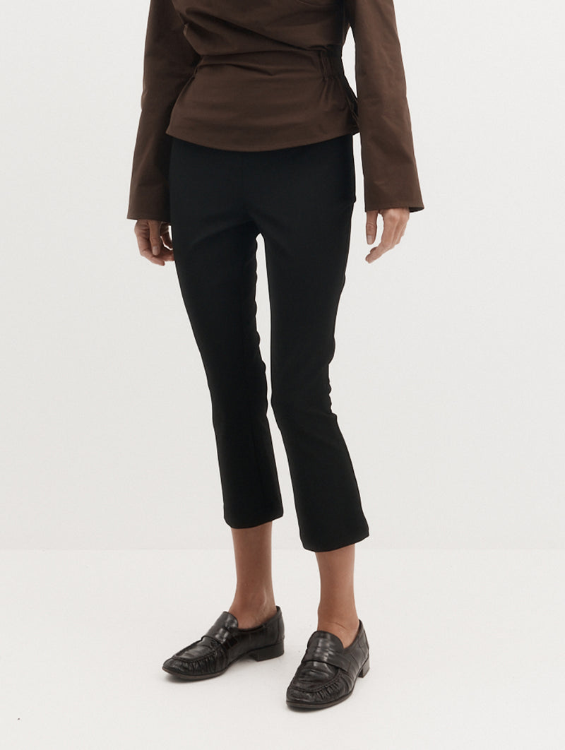 Capri Trouser in Black
