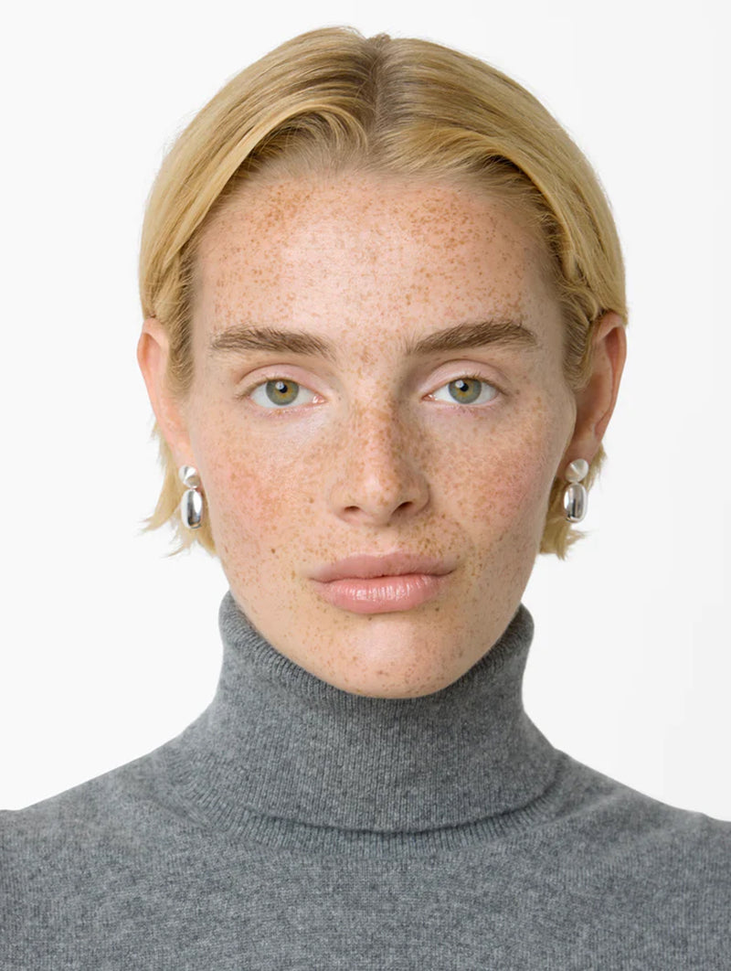 The Carla Earrings in Silver