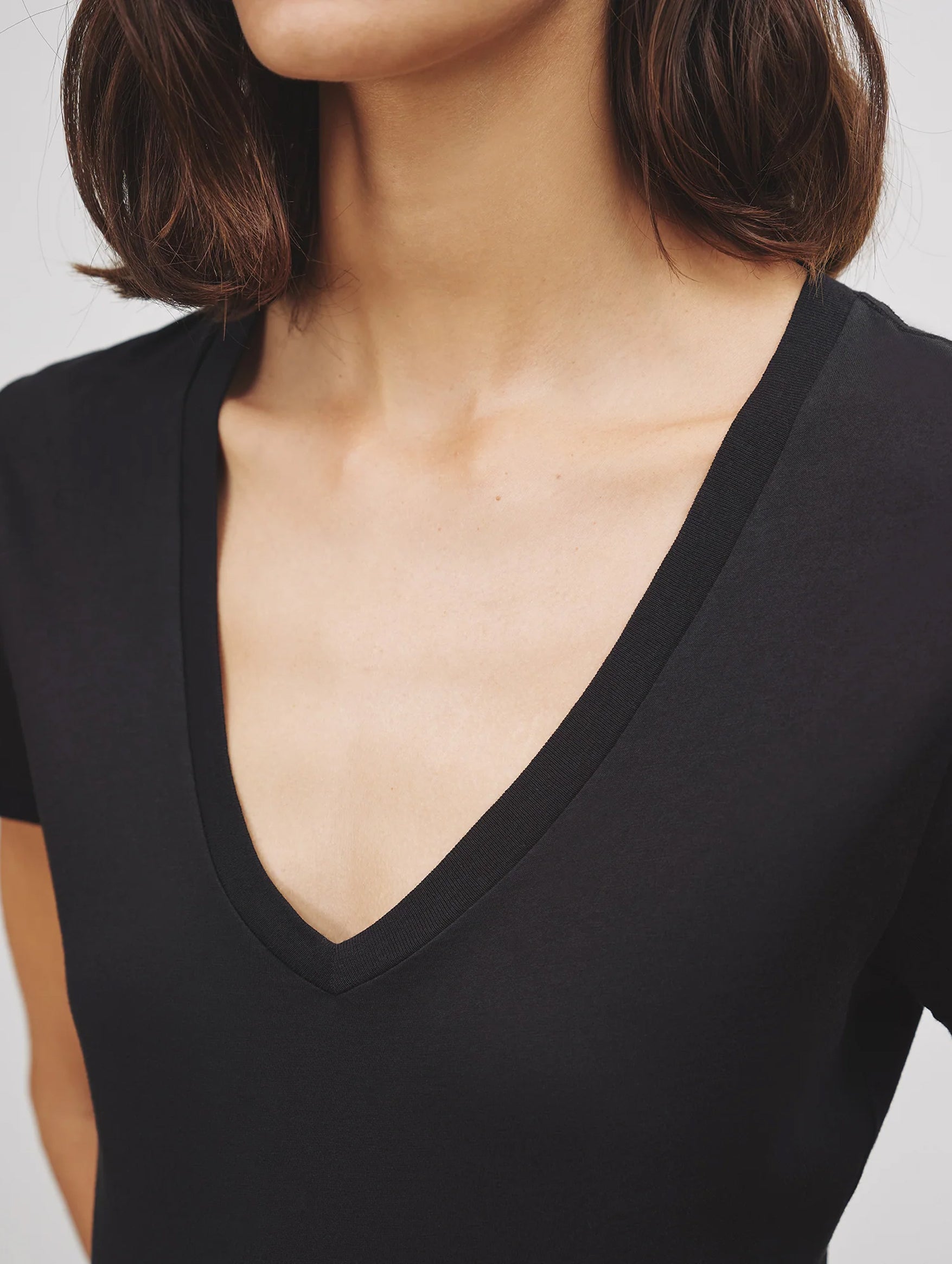 Carol V Neck Tee in Jet Black