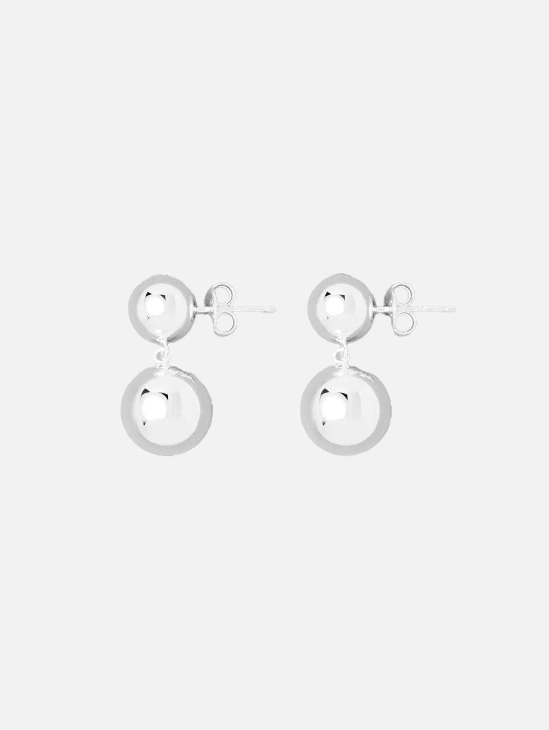 The Caroline Earrings in Silver