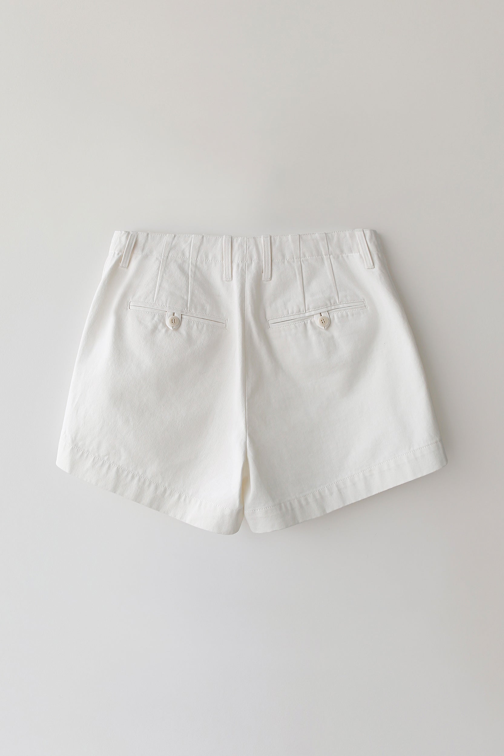 Chino Mini Cotton Short in White