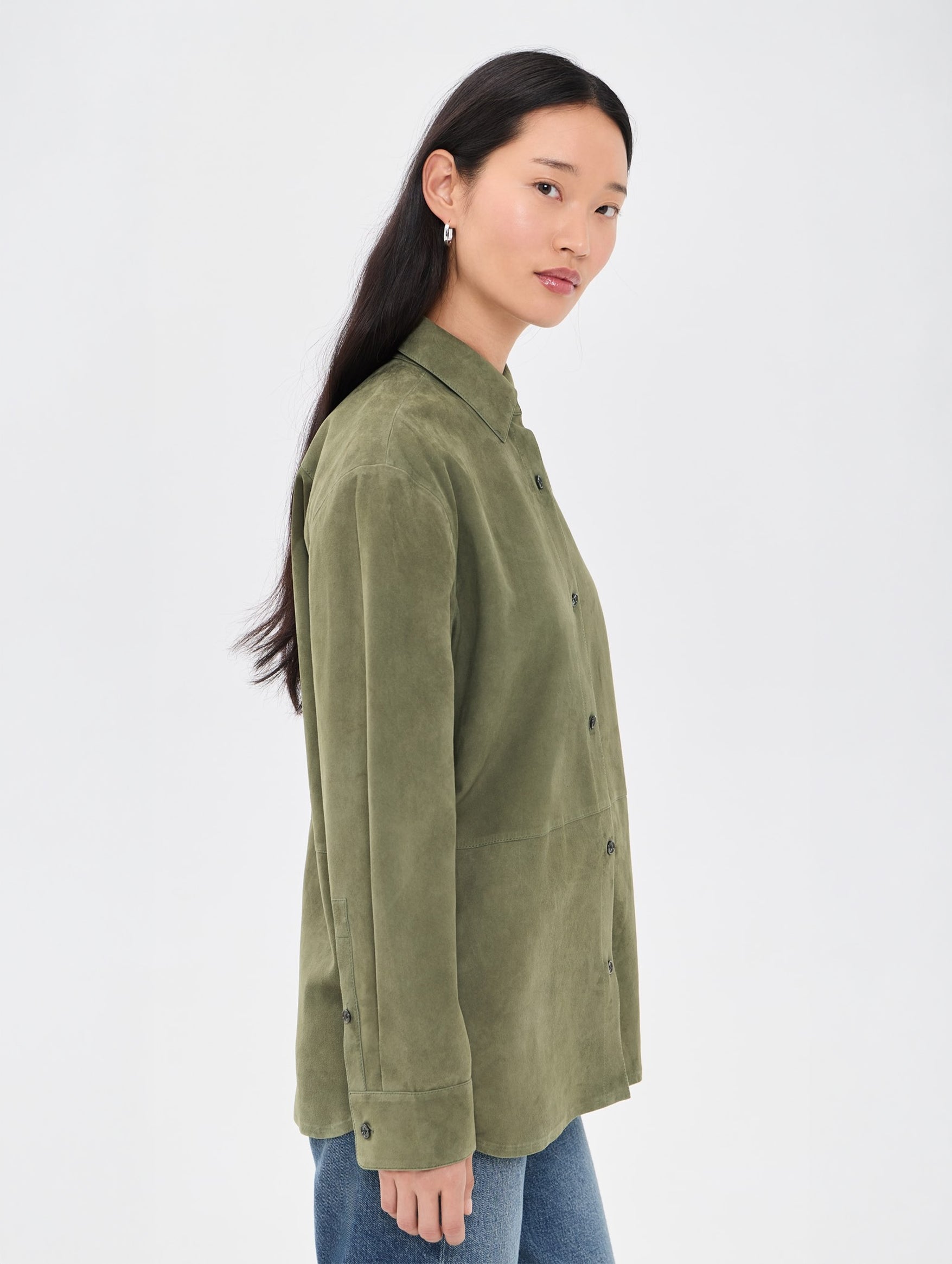 Classic Menswear Suede Shirt in Ivy