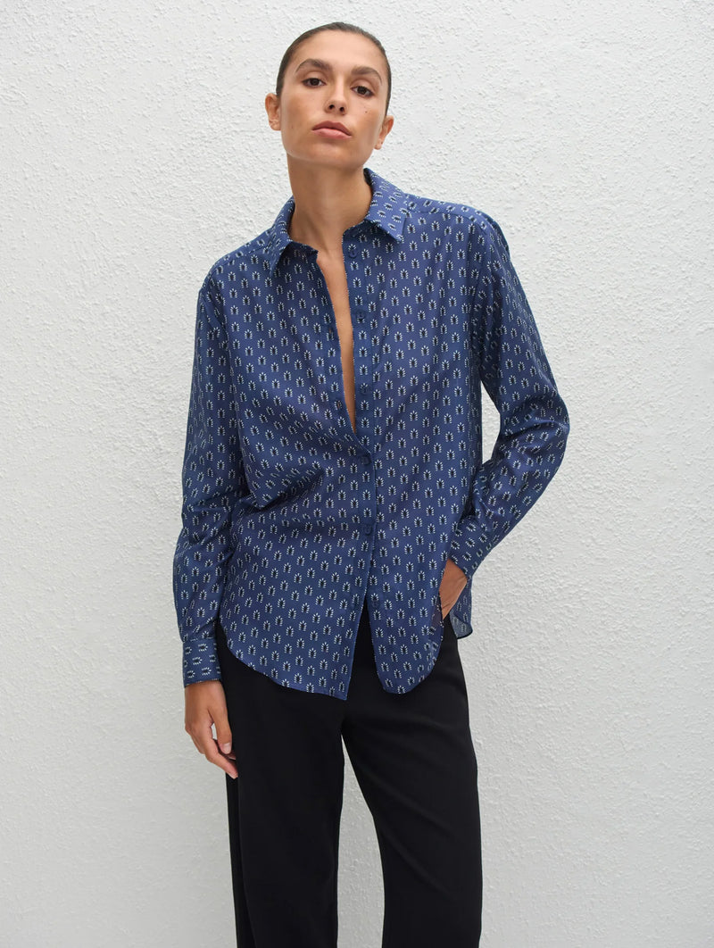 Classic Shirt in Cassis