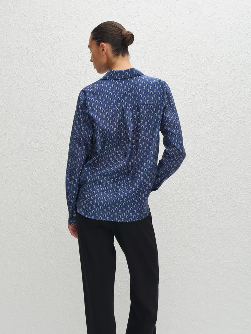 Classic Shirt in Cassis