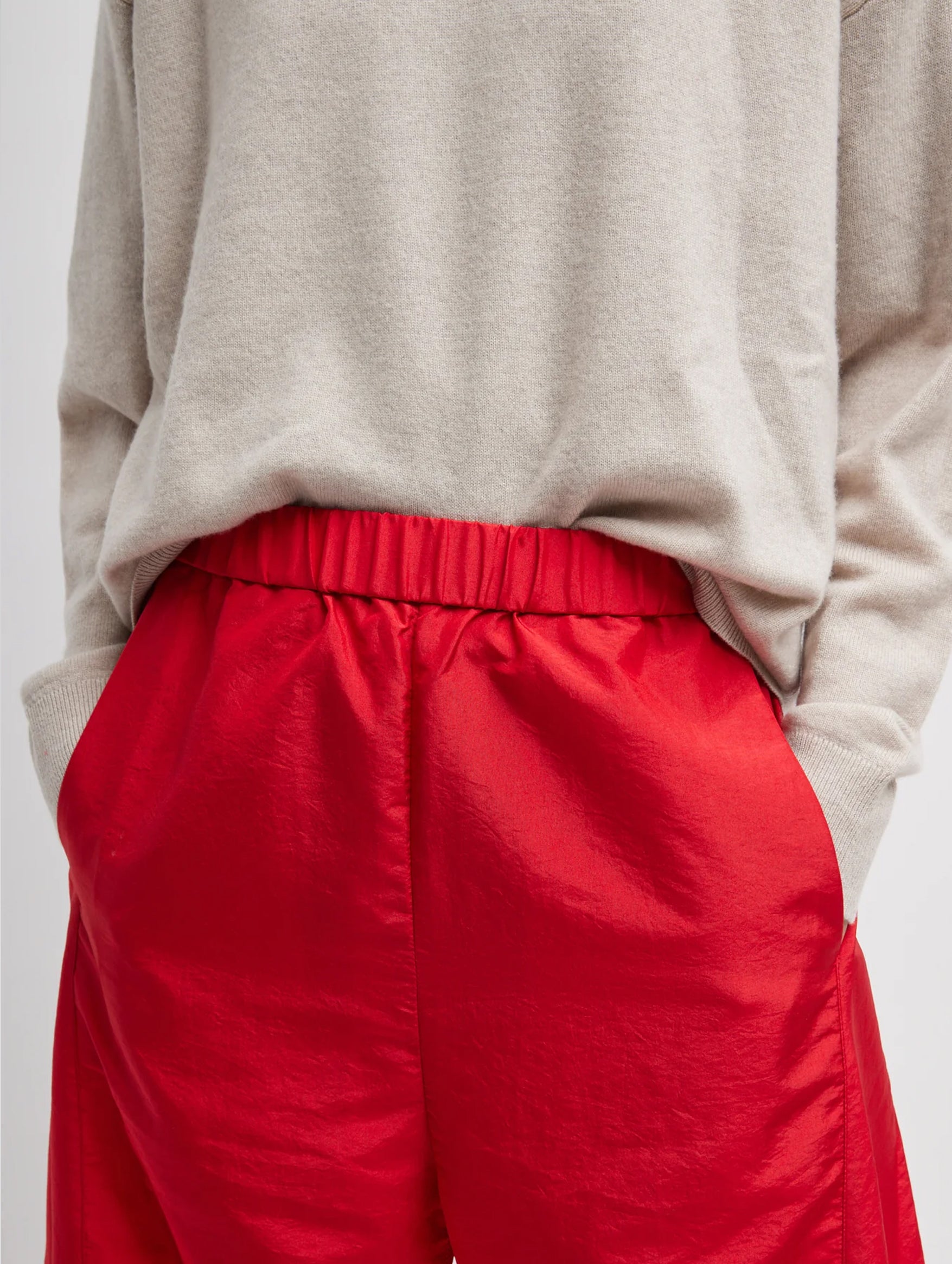 Crispy Nylon Short Winslow Pant in Red