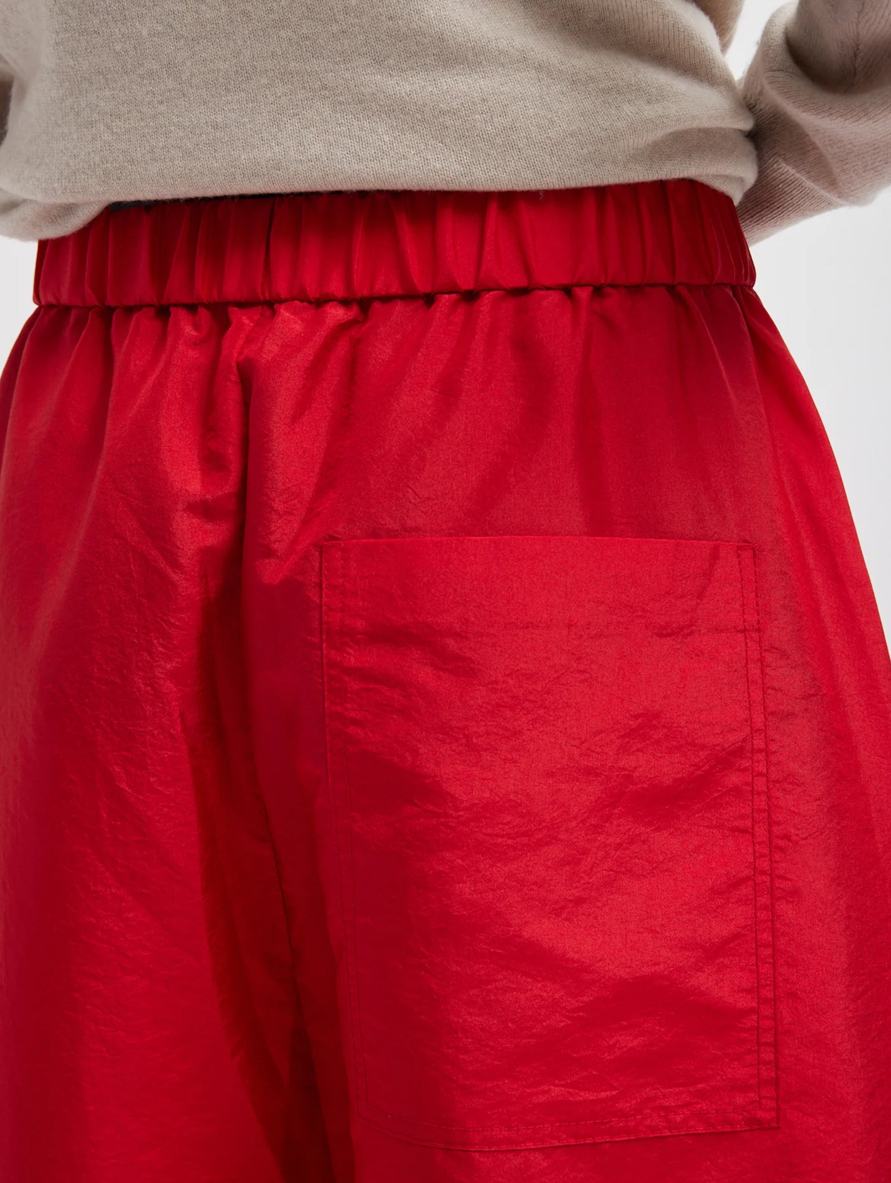 Crispy Nylon Short Winslow Pant in Red