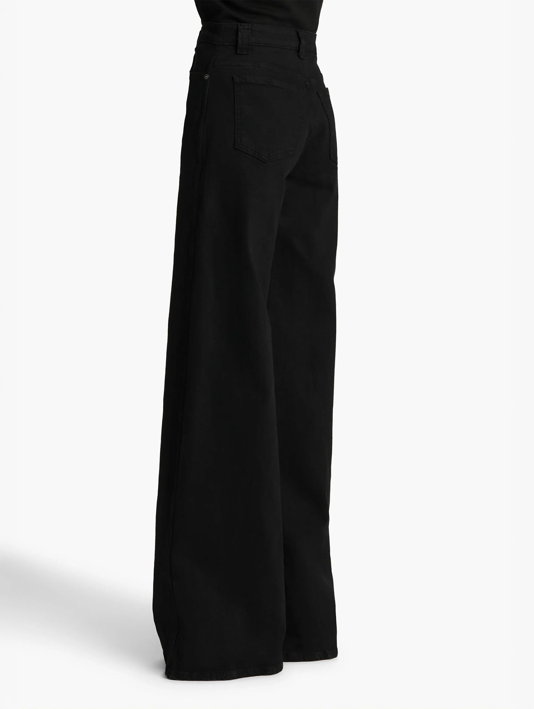 Dane Jean in Carlyle