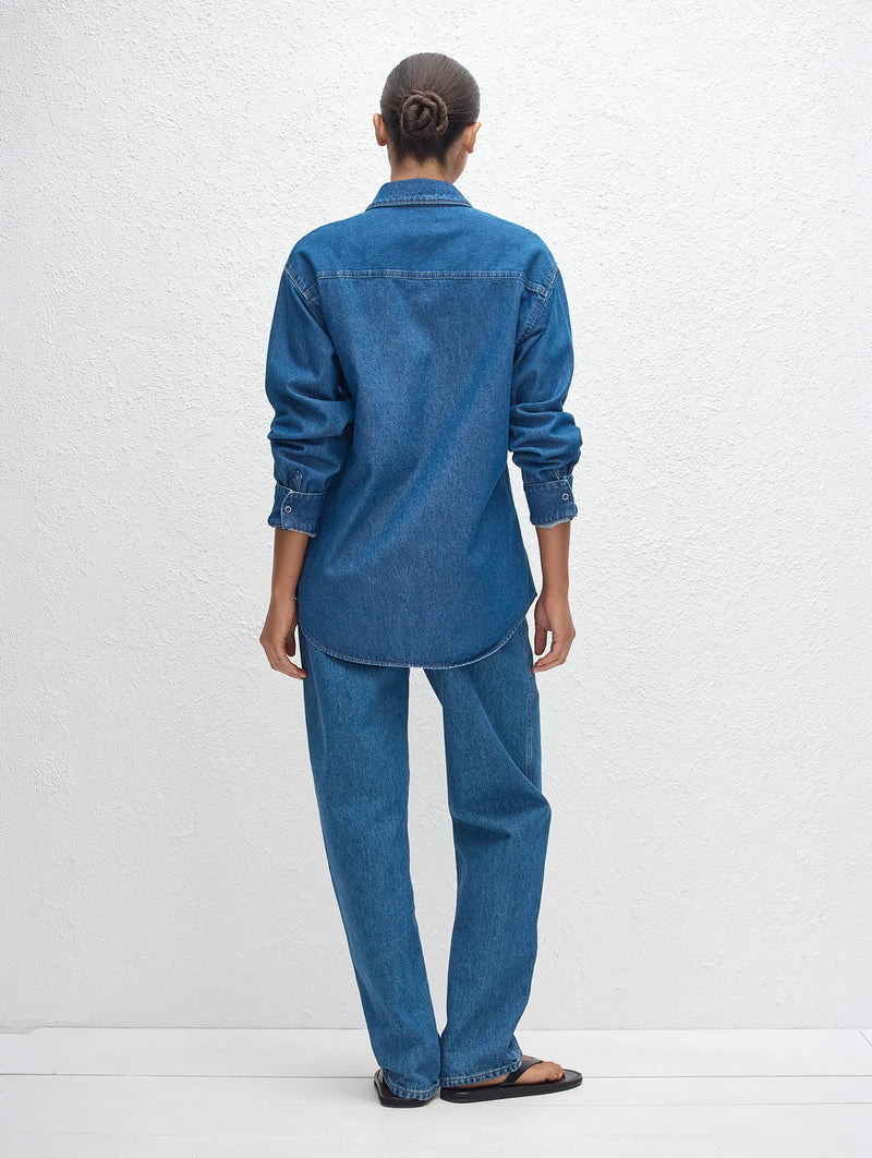 Denim Shirt in Classic Wash