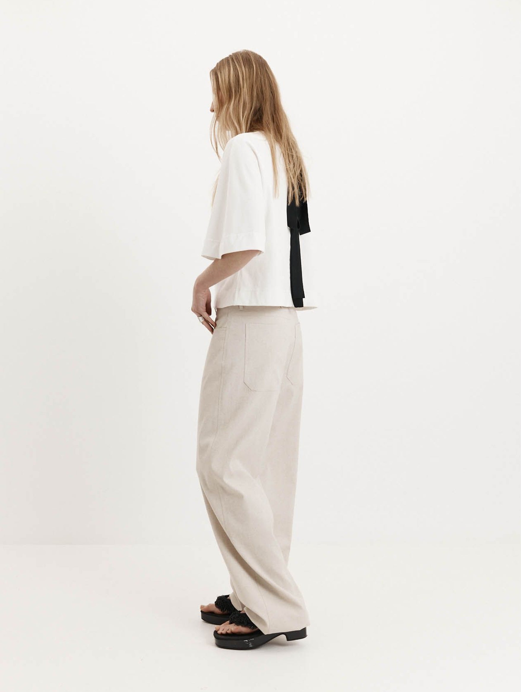 Dean Trouser in Sand