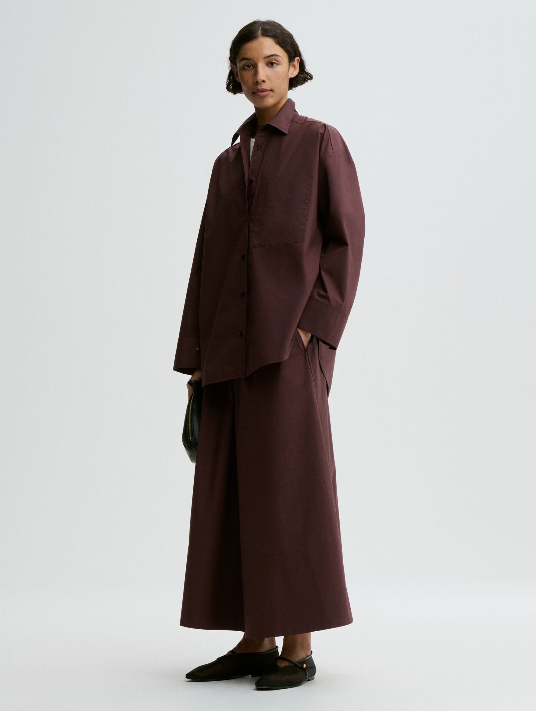 Derris Organic Cotton Shirt in Aubergine