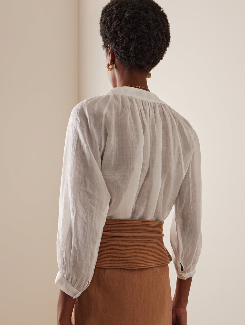 Discretos Blouse in Off White