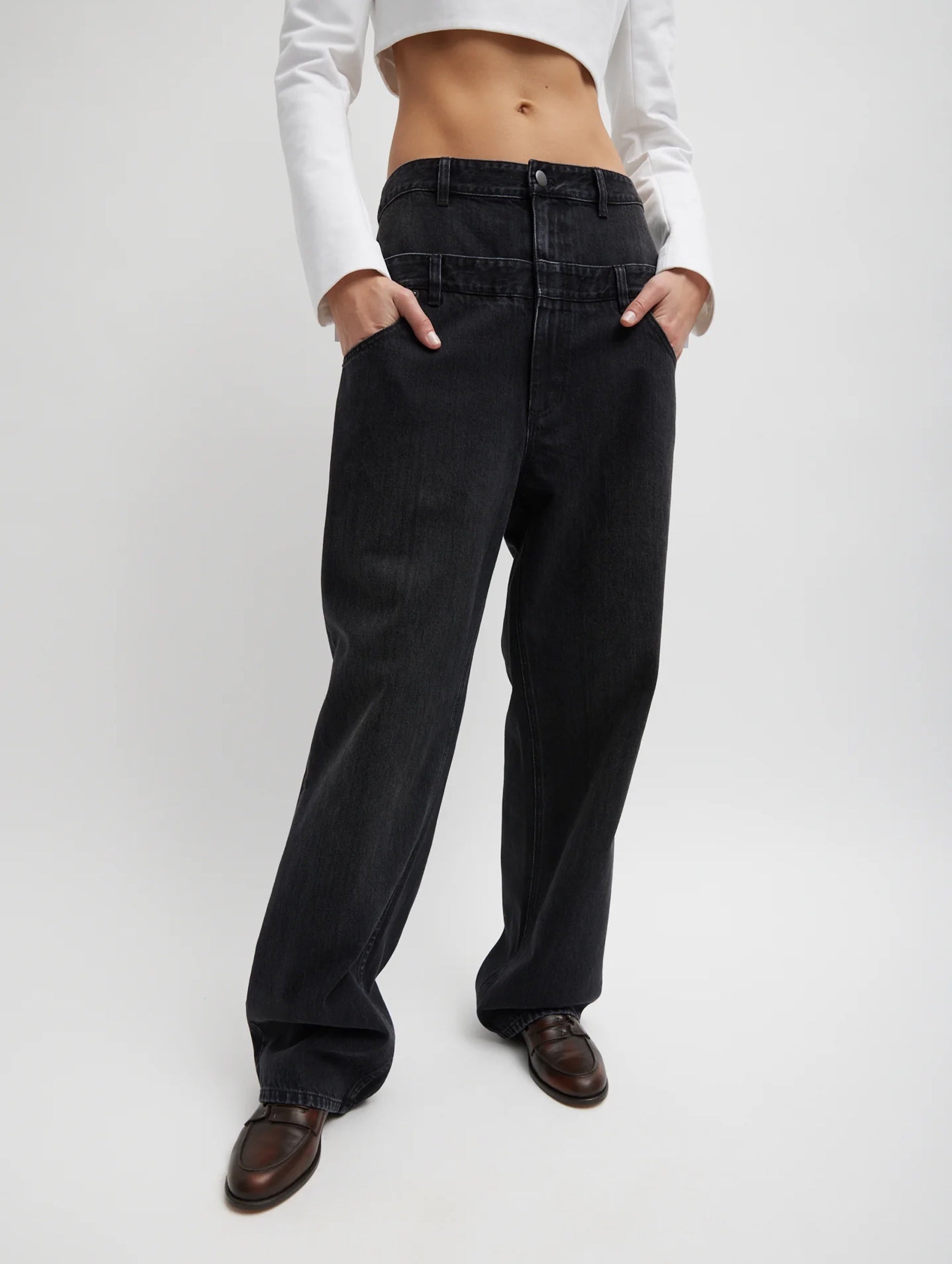 Double Waisted Slouchy Carpenter Jean in Vintage Black Denim