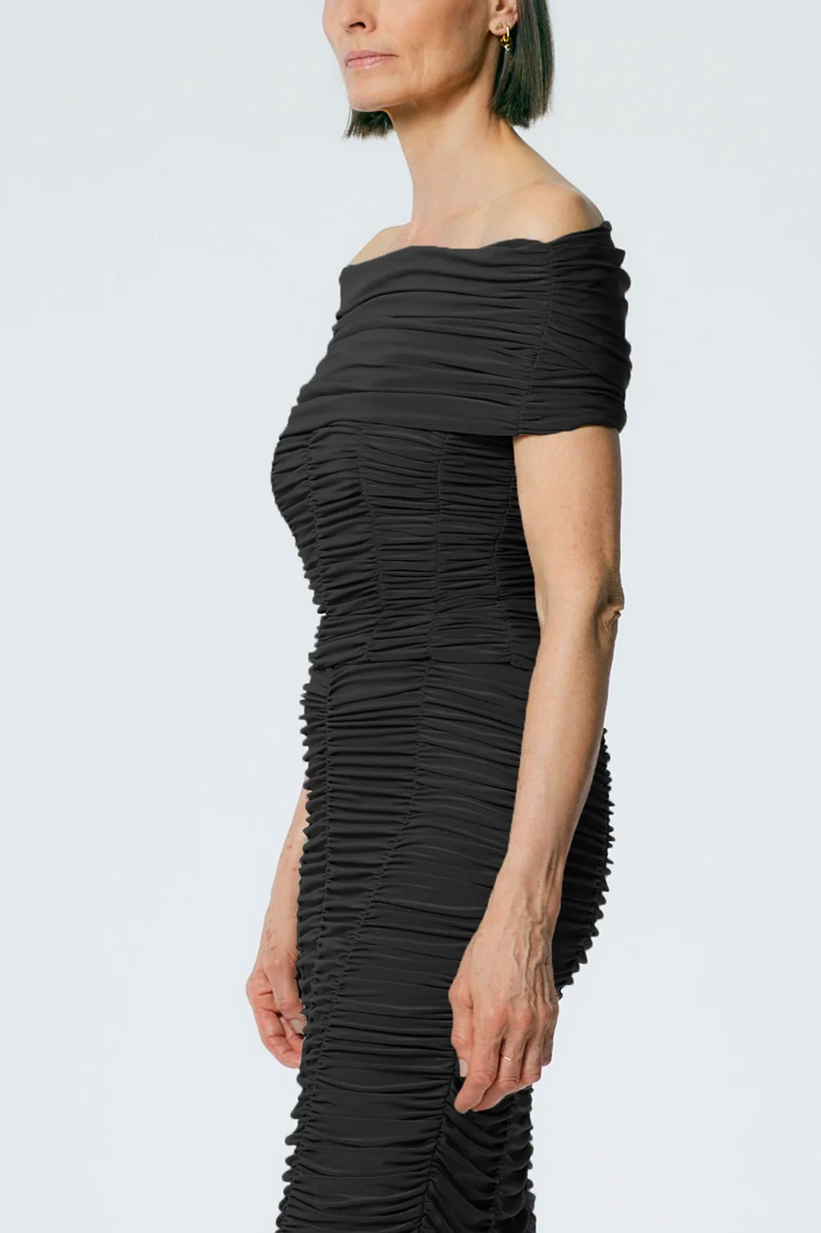 Drapey Jersey Ruched Strapless Top in Black