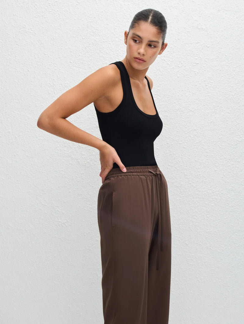 Drawstring Trouser in Truffle