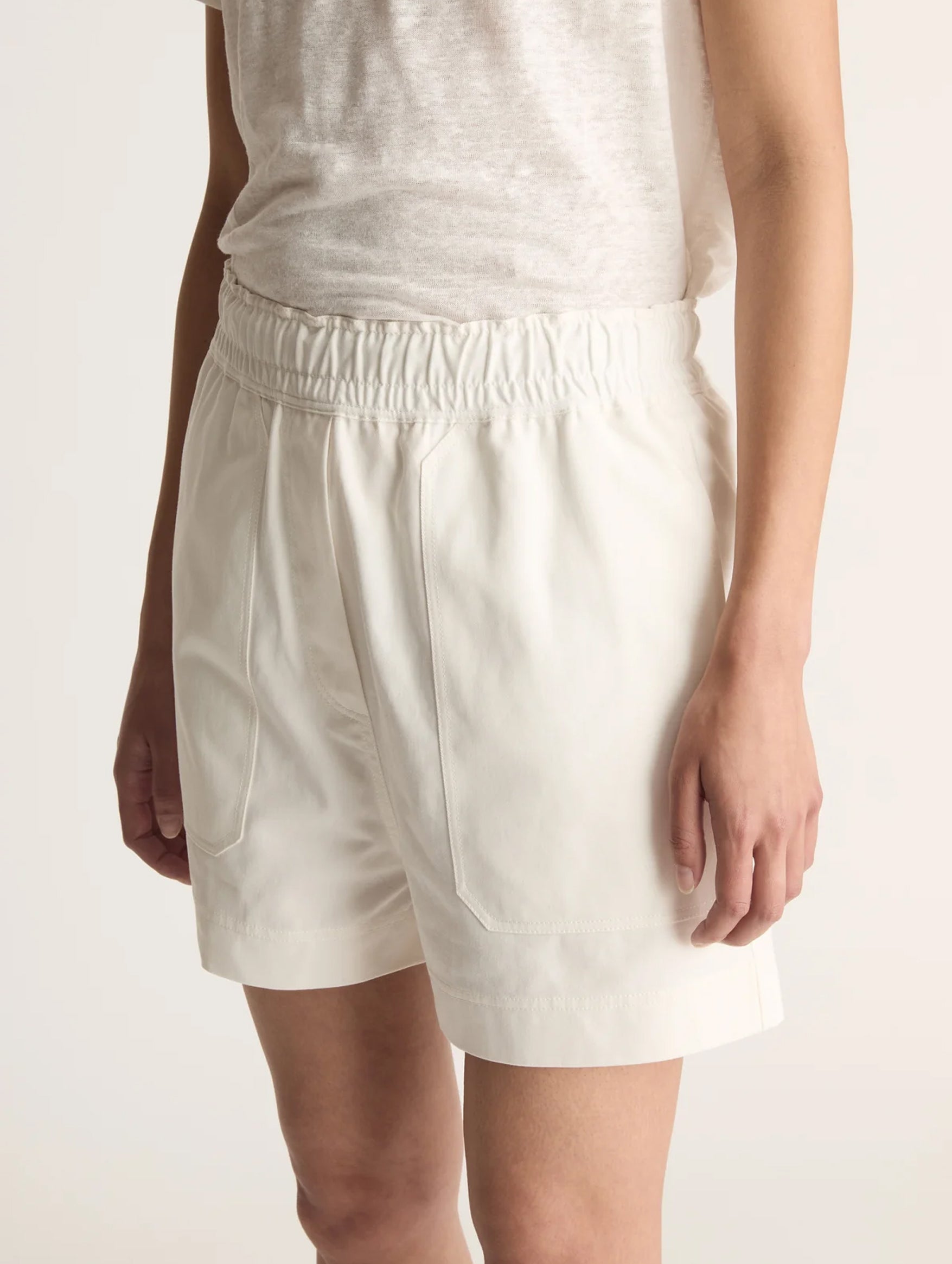 LM Drill Short in Natural