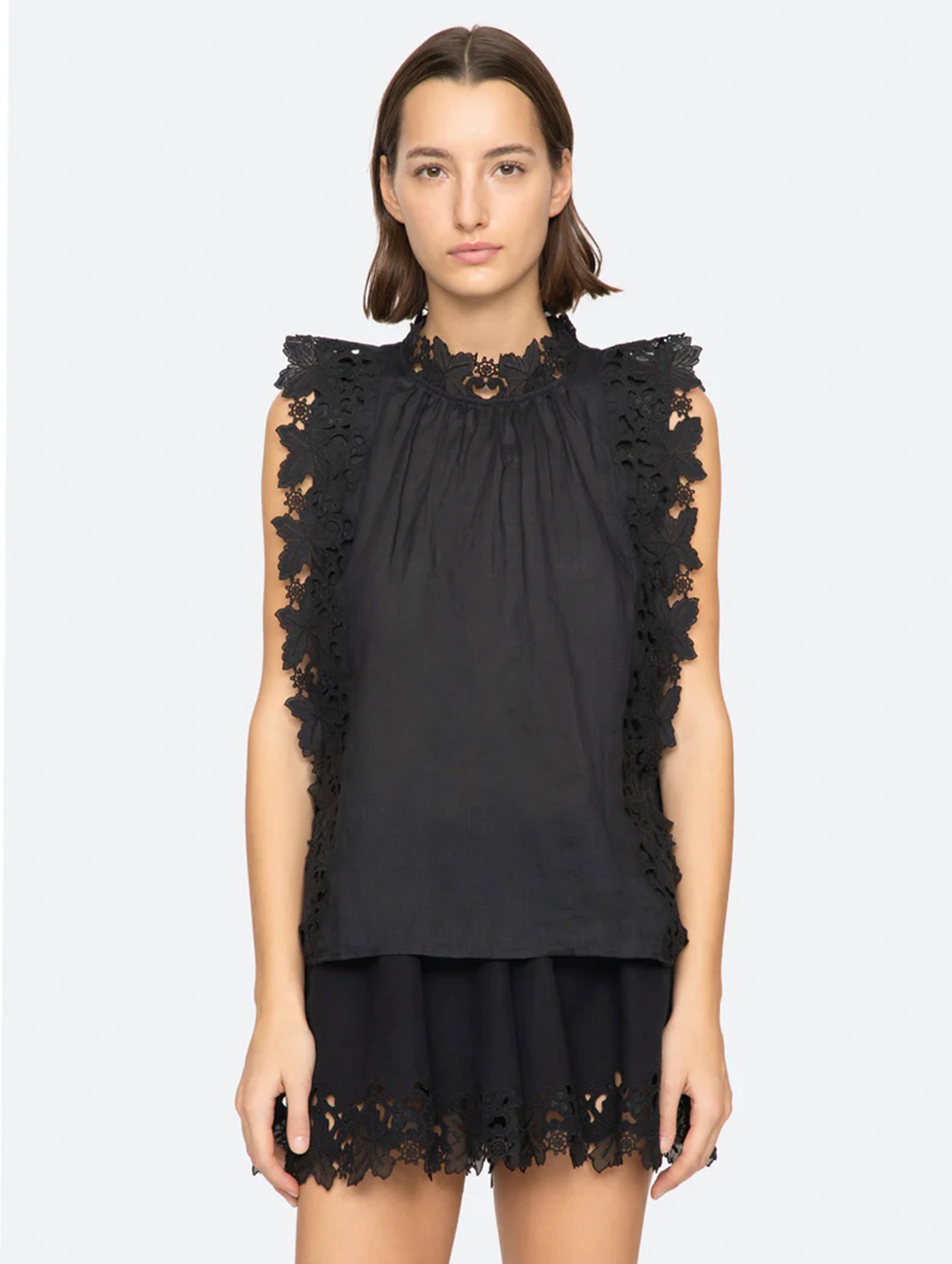 Eleannora Top in Black