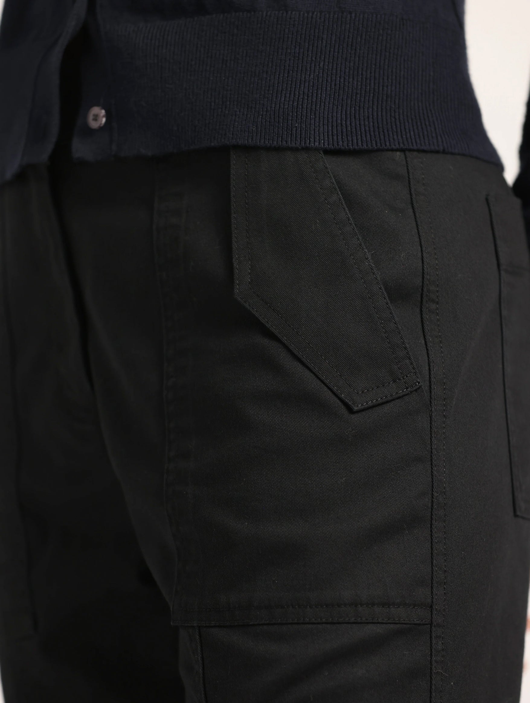 Elian Utility Pant in Black