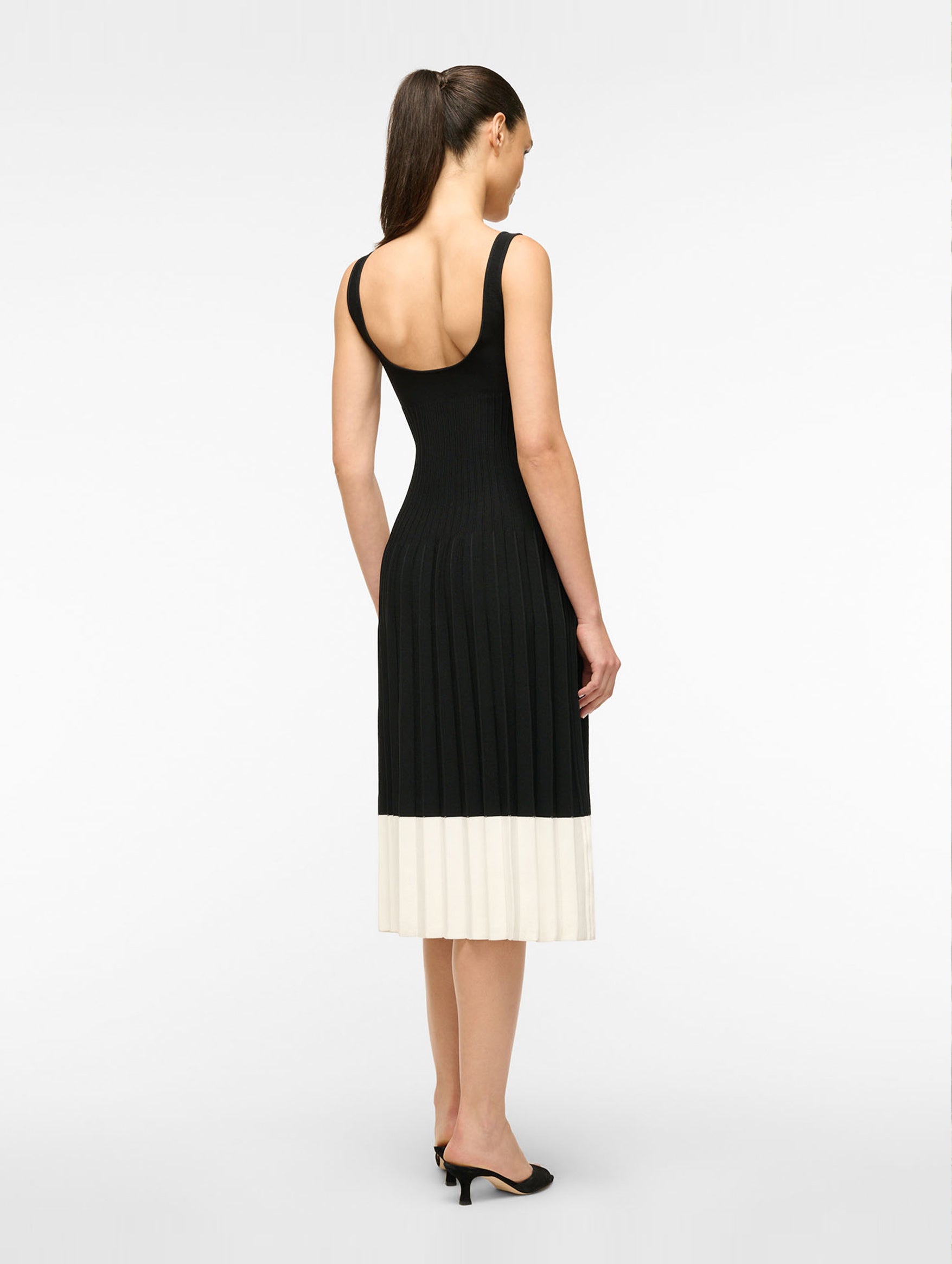 Ellison Dress in Black Ivory