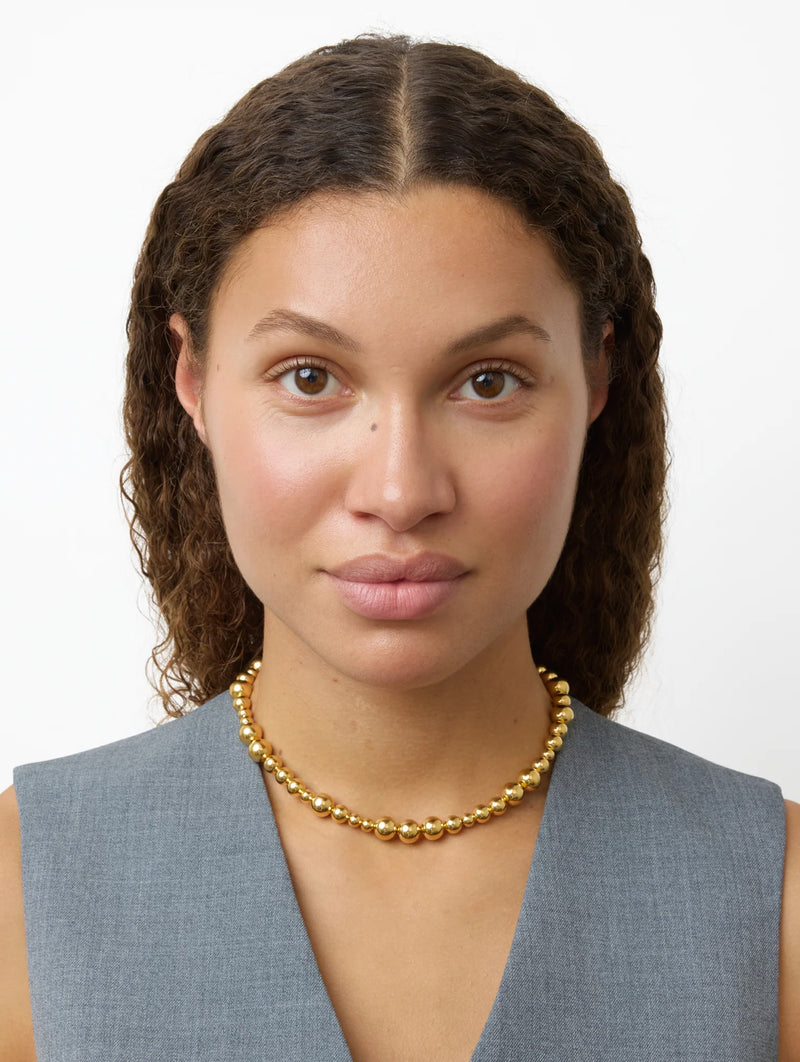 The Elly Necklace in Gold