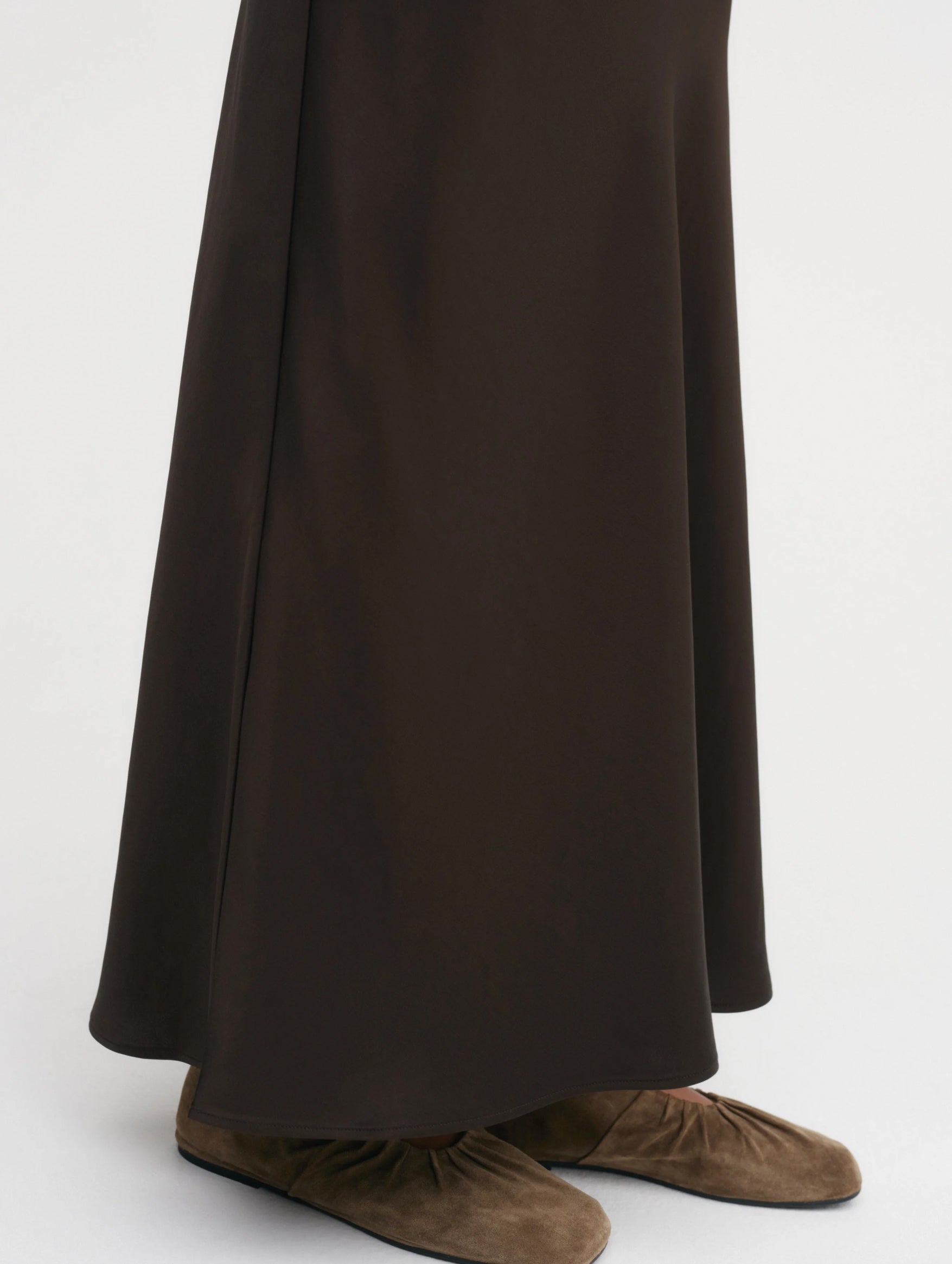 Eni Satin Skirt in Chocolate