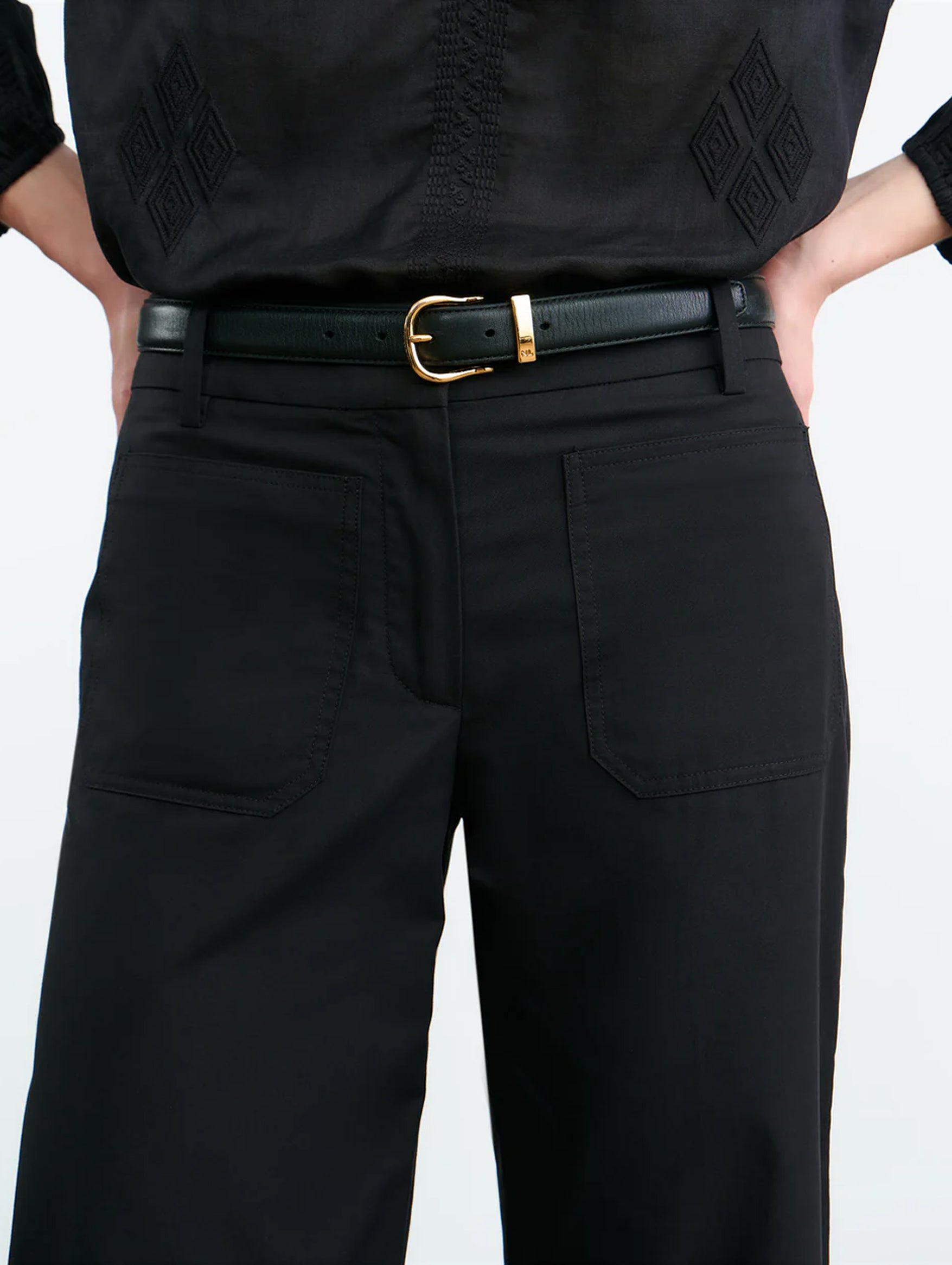 Enya Pant in Black