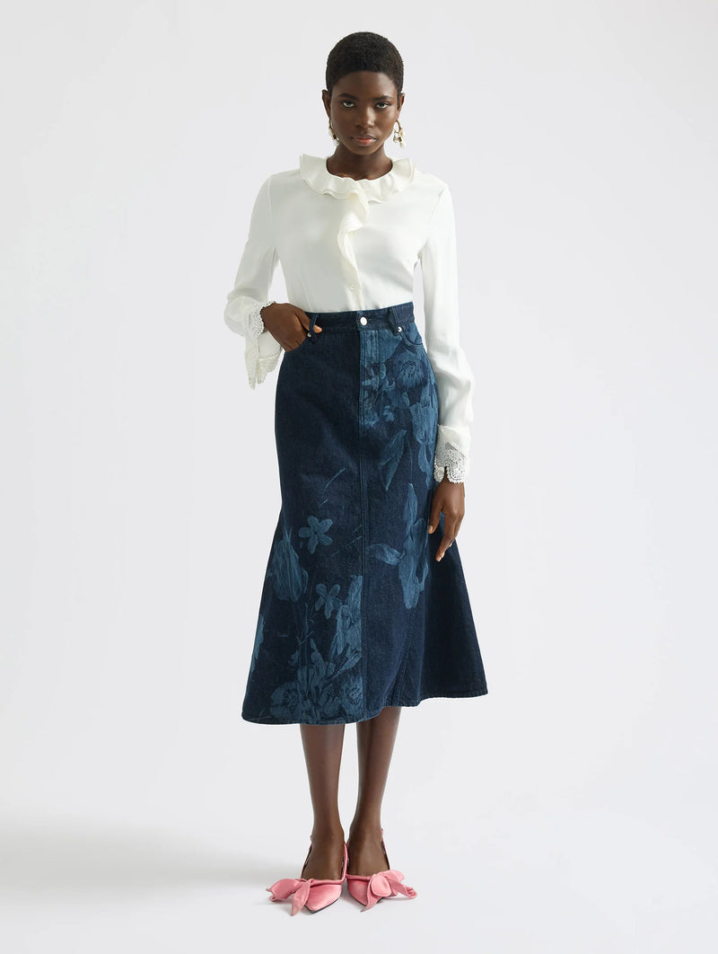Fluted Midi Skirt in Dutch Flower Painting Indigo
