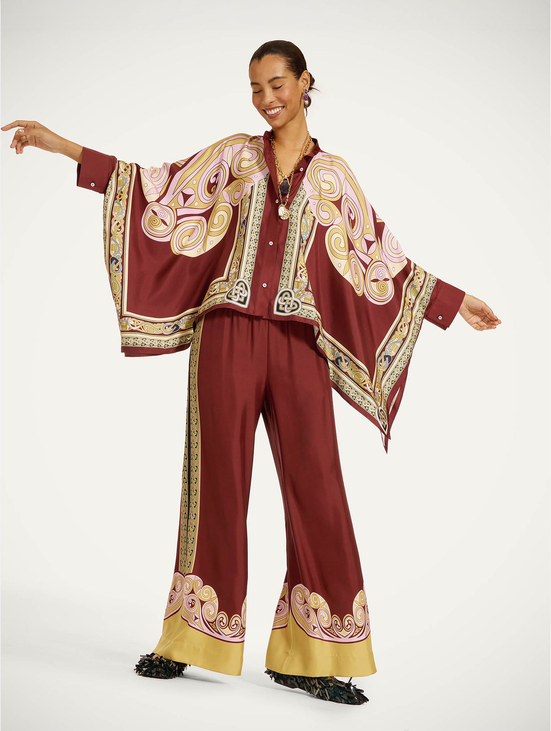 Foulard Shirt in Kells Swirl Placée Burgundy