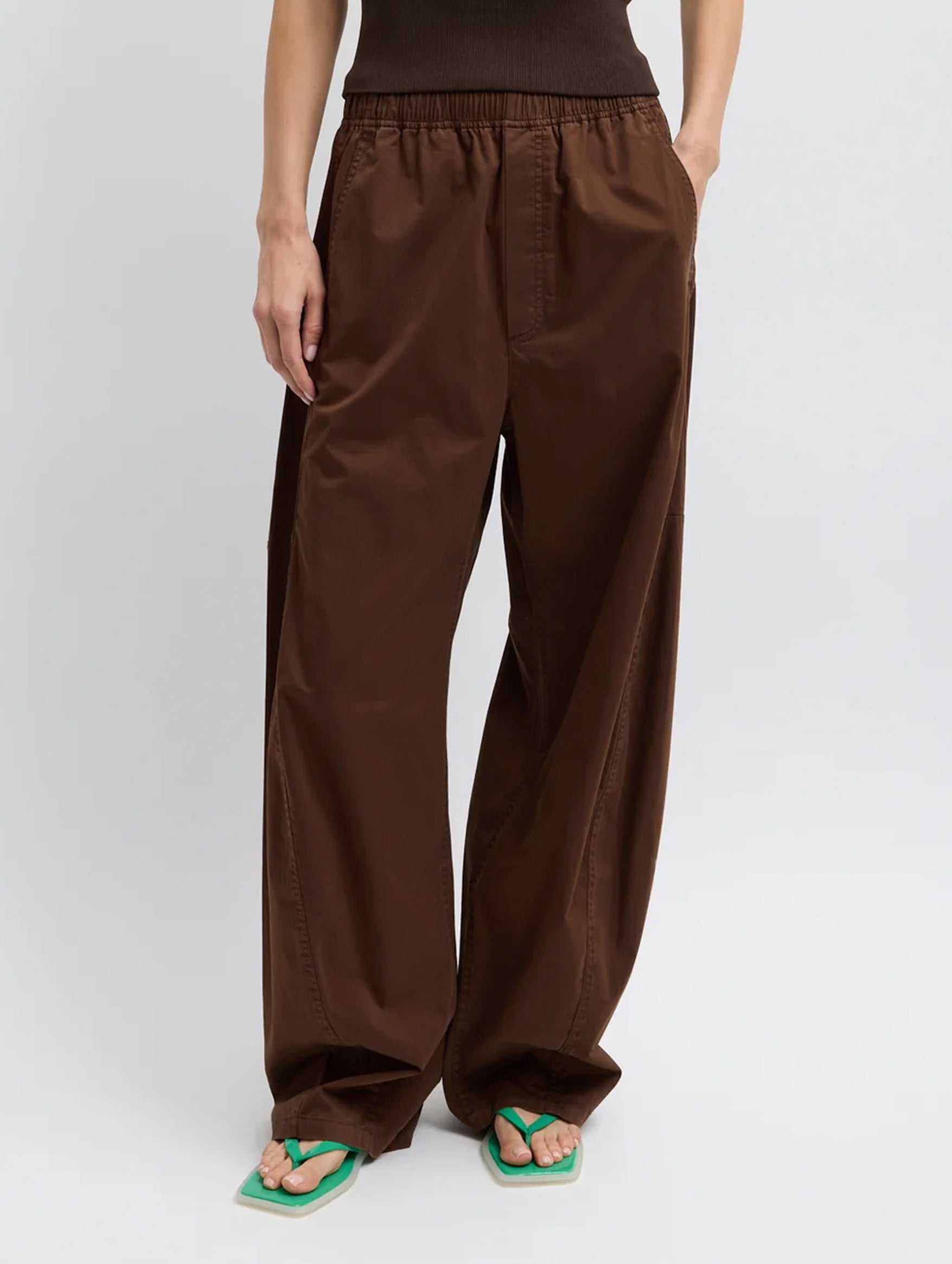 Garment Dyed Silky Cotton Winslow Pull On Pant in Brown (Short)