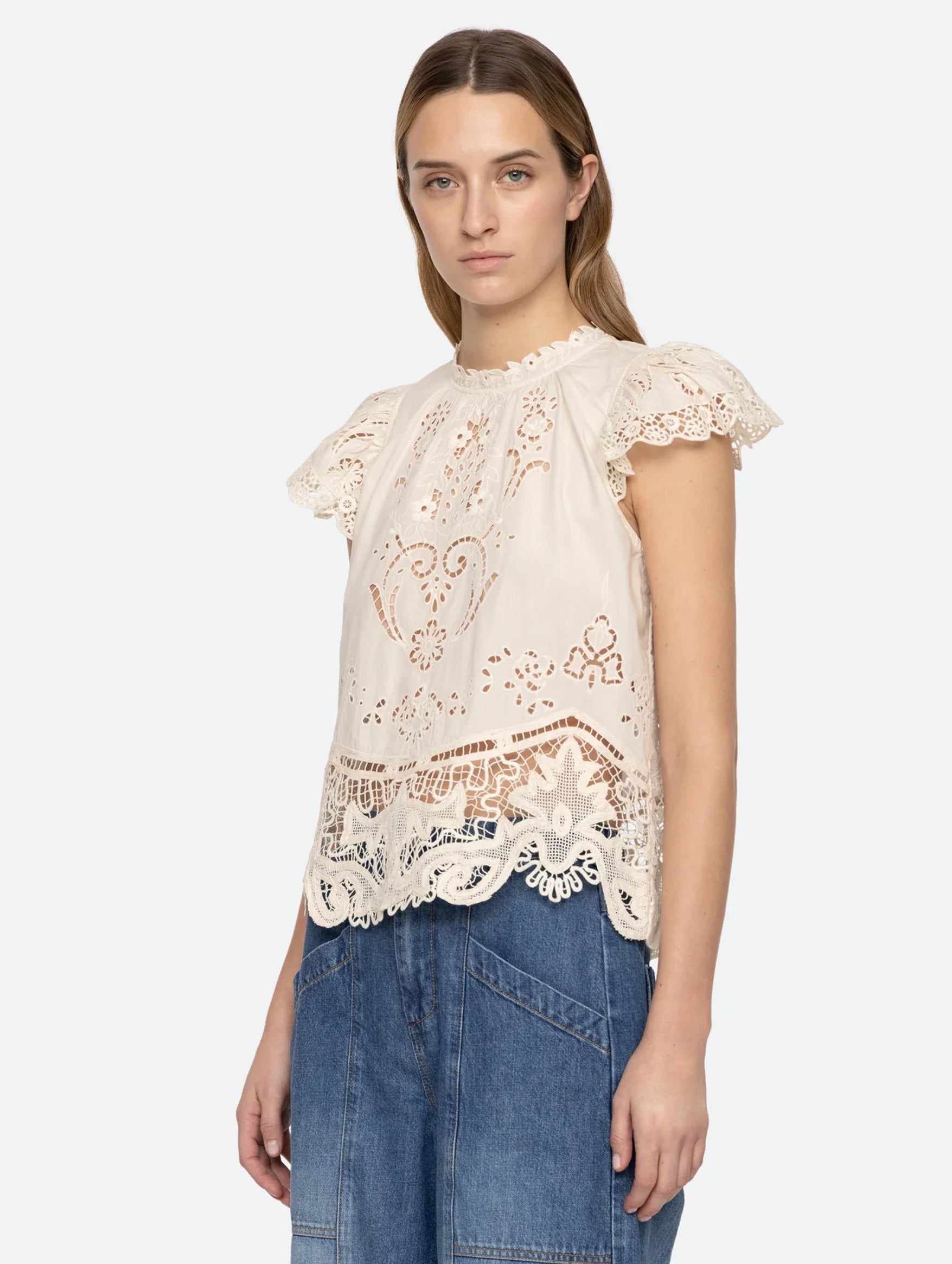 Gianna Lace Flutter Sleeve Top in Bone