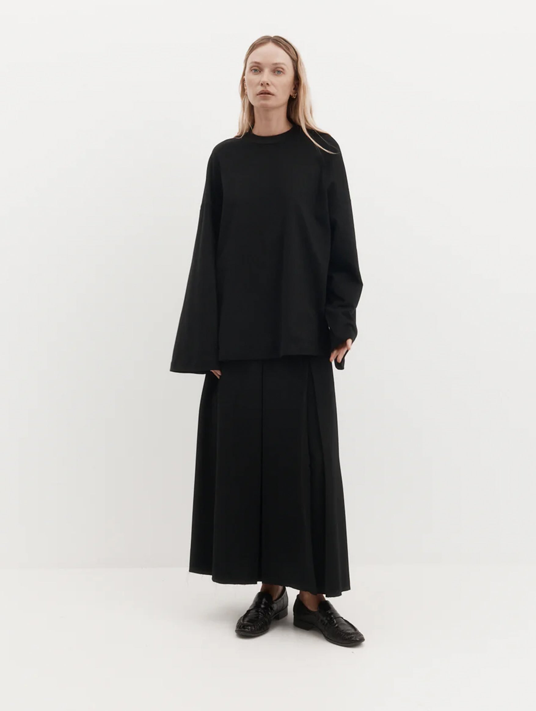 Gibson Long Sleeve T-Shirt in Black