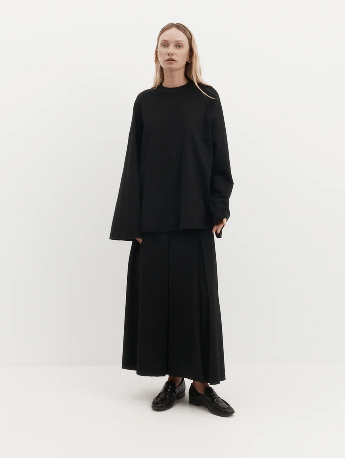 Gibson Long Sleeve T-Shirt in Black