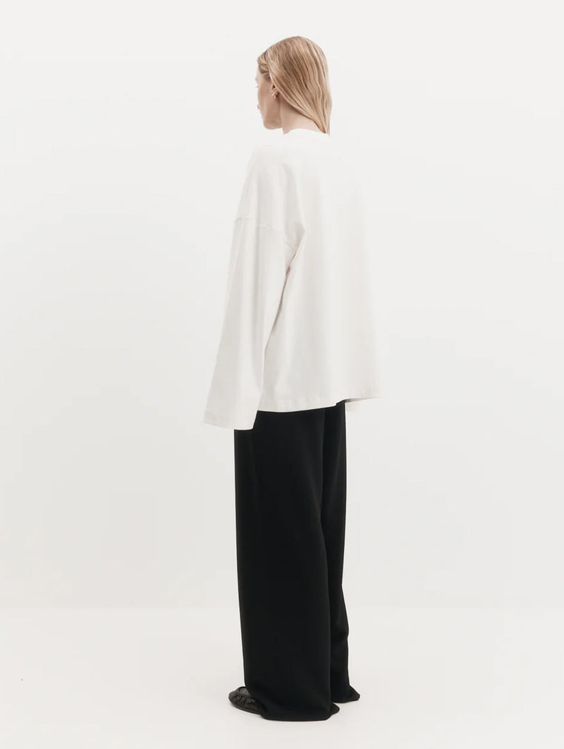 Gibson Long Sleeve T-Shirt in Ivory